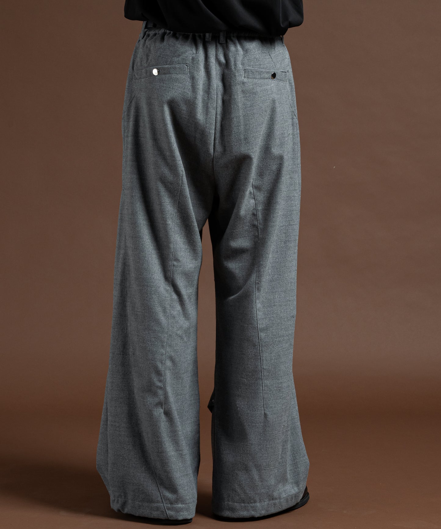 TACK DRAPE EASY PANTS