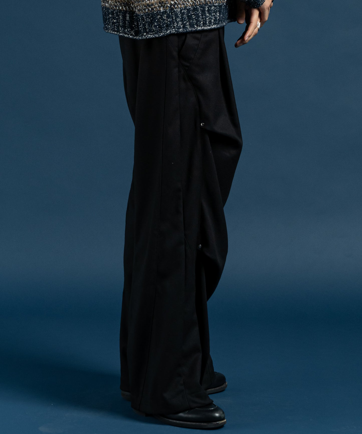 TACK DRAPE EASY PANTS