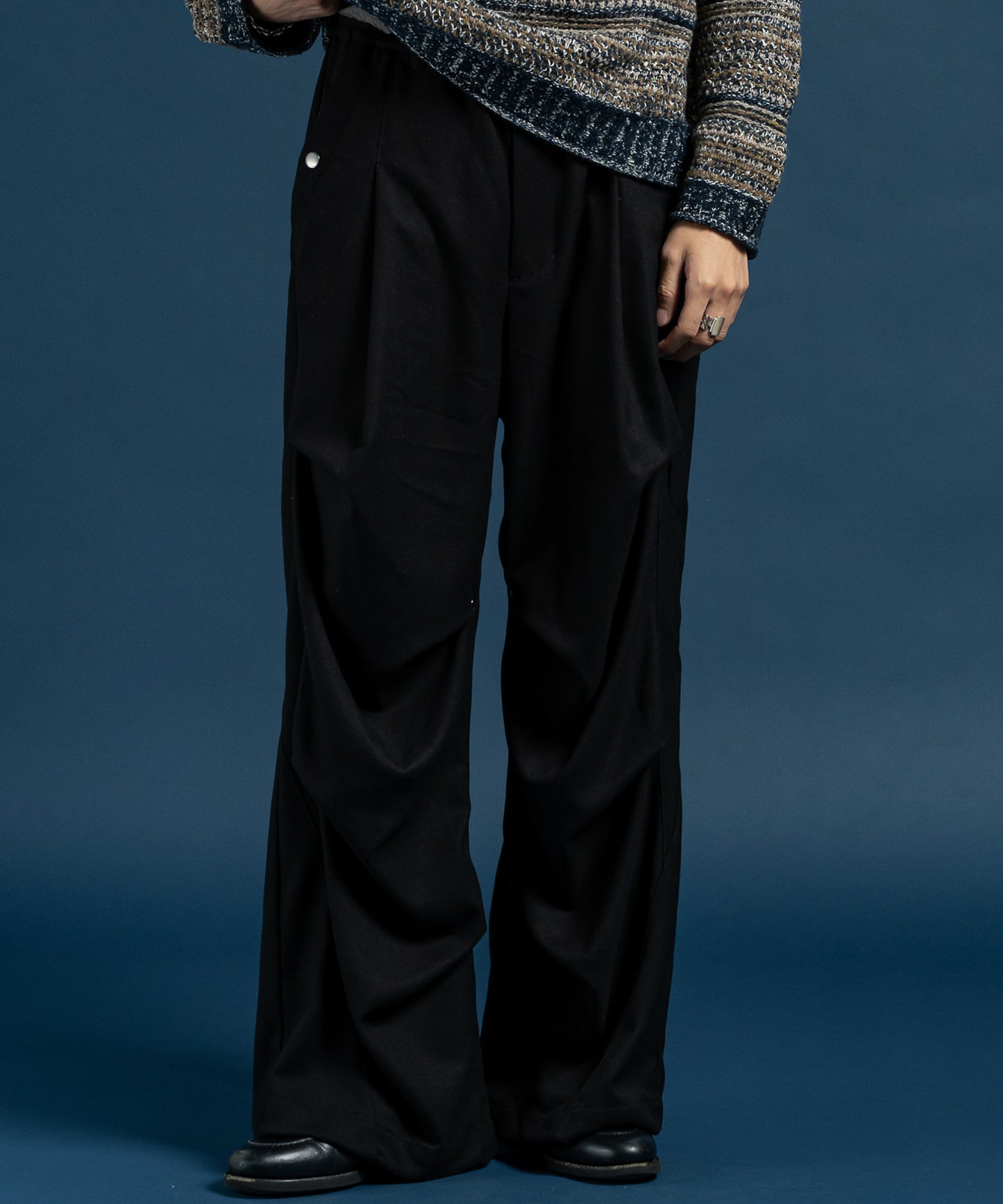 TACK DRAPE EASY PANTS