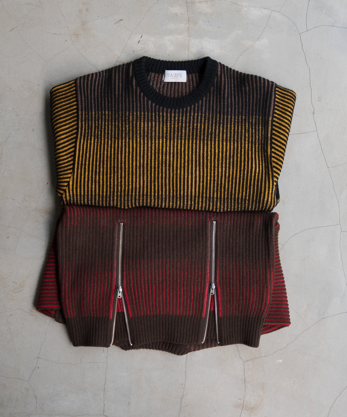 GRADATION ZIP CREW KNIT