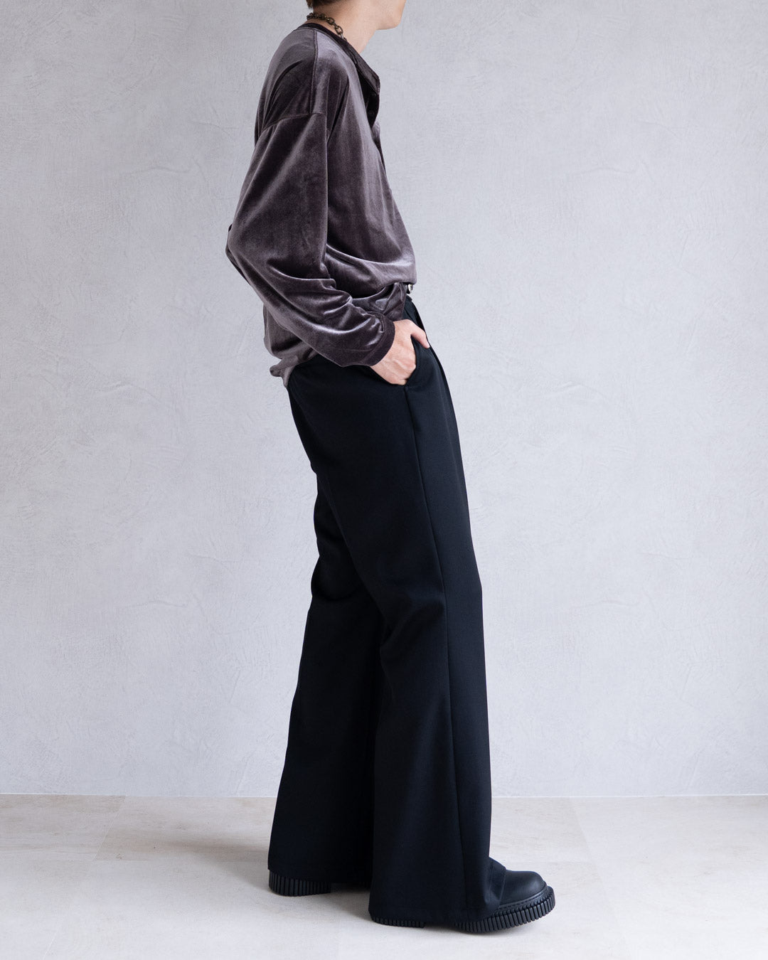 LUSH VELOUR HENLEY LS