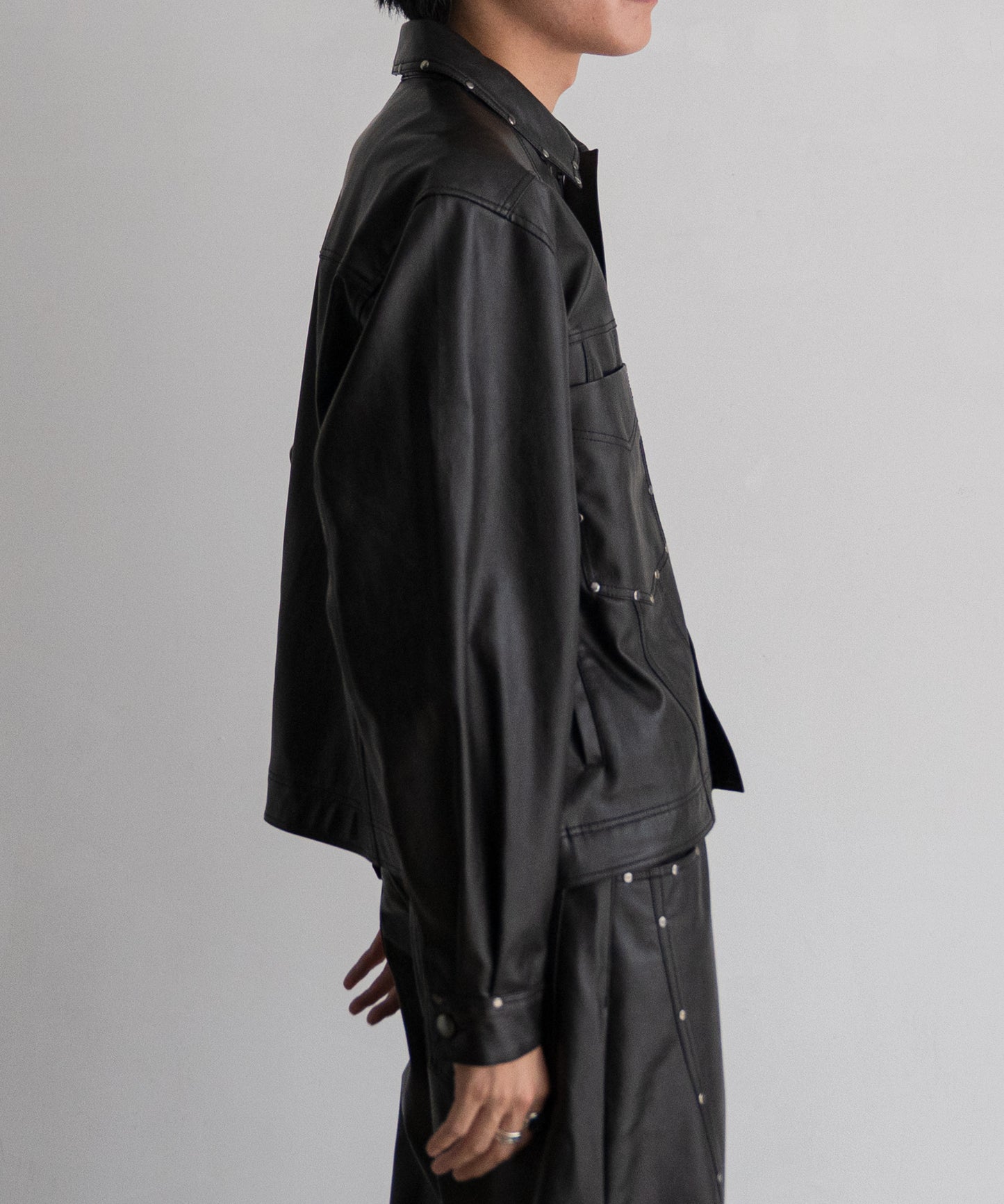 STUDS E.LEATHER JACKET