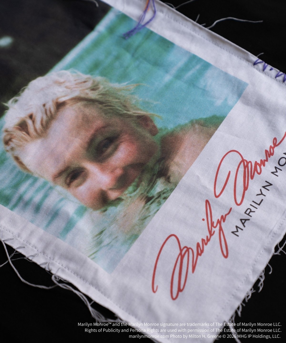 MARILYN MONROE TEE (POOL)