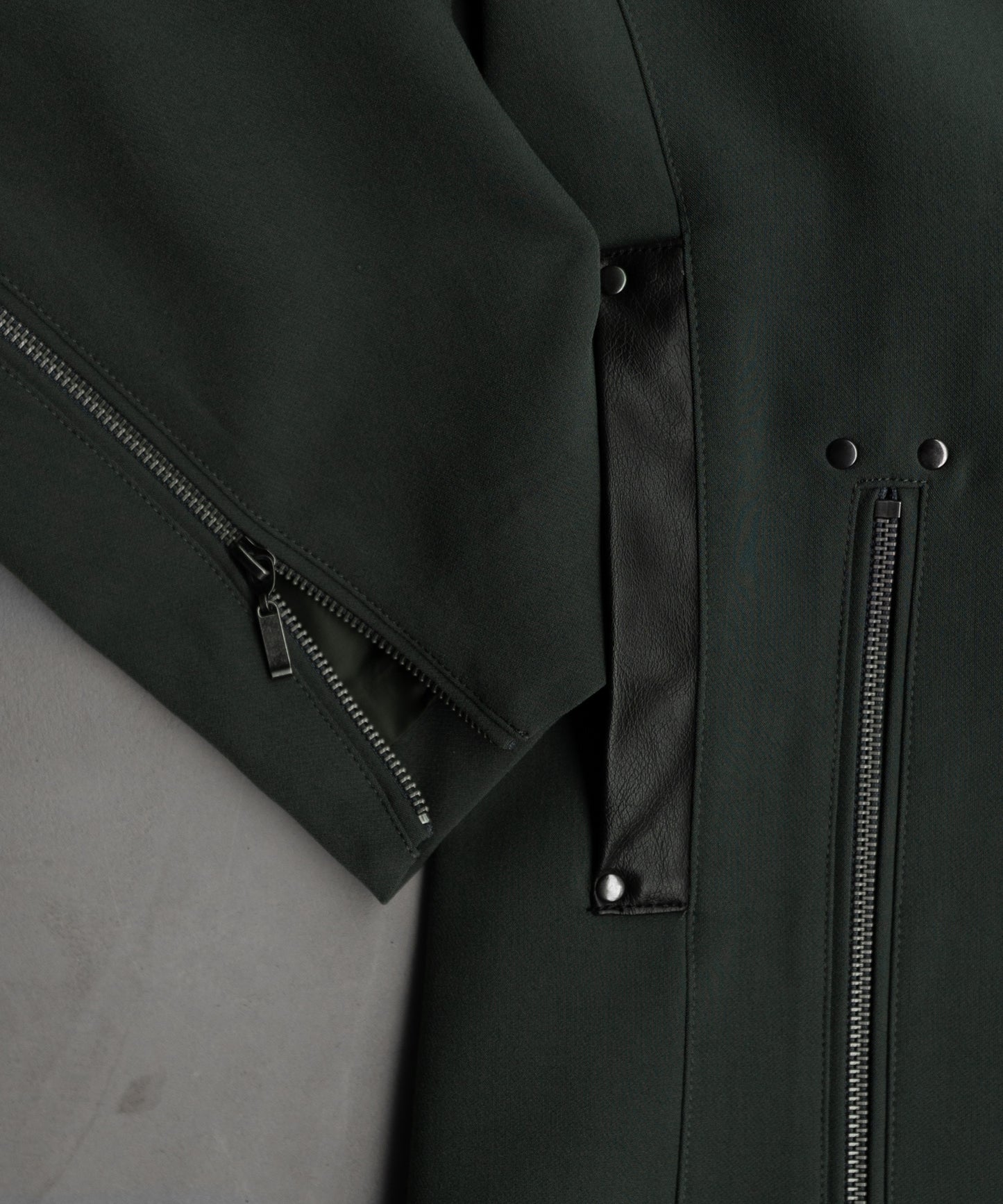 COLLARLESS ZIP JACKET