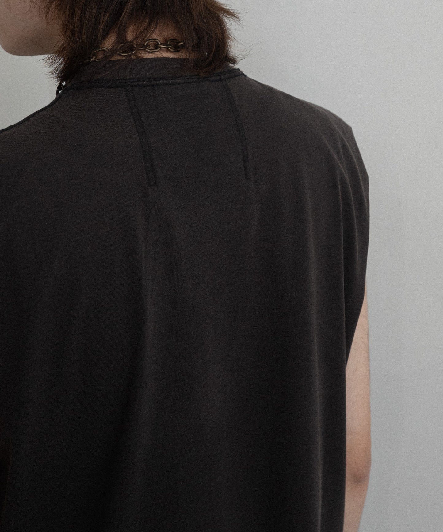 Frosted Sleeve Less Tee