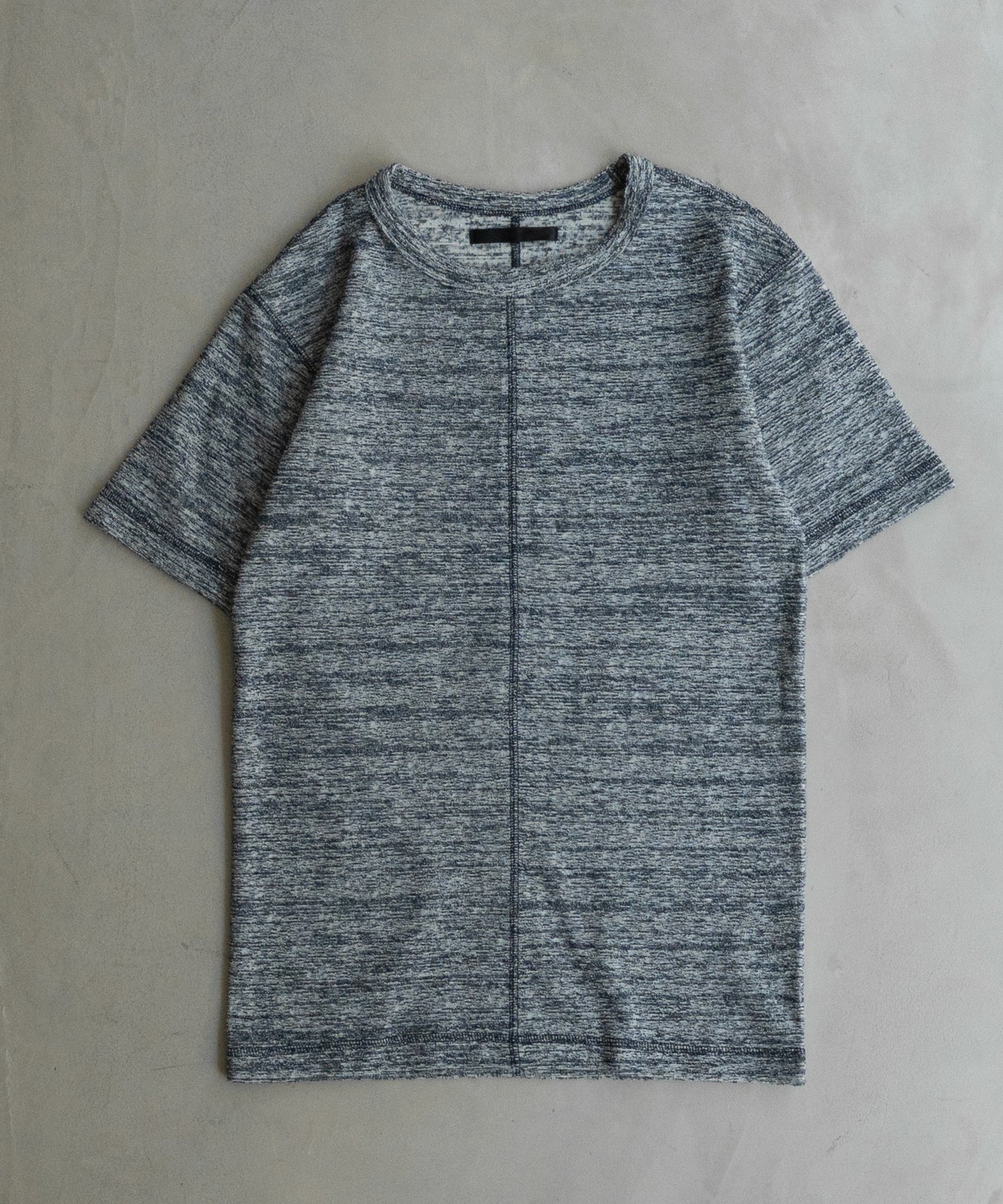 PILE SKIN TEE