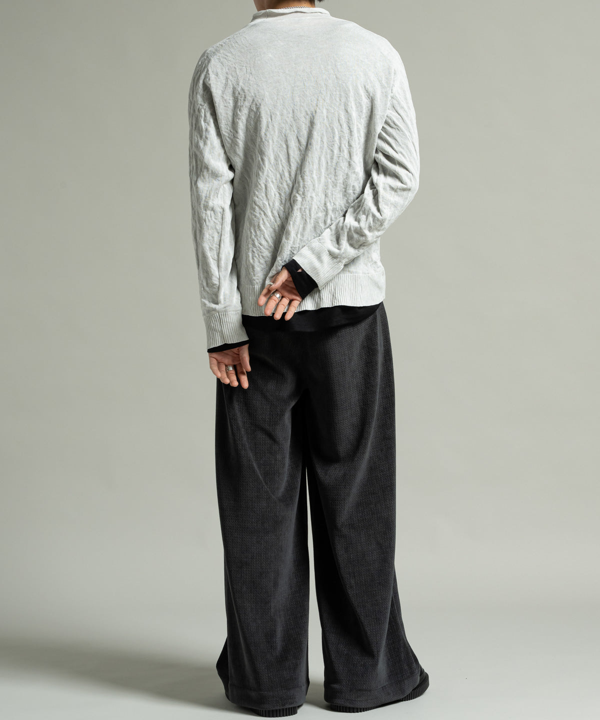 金属繊維セーター