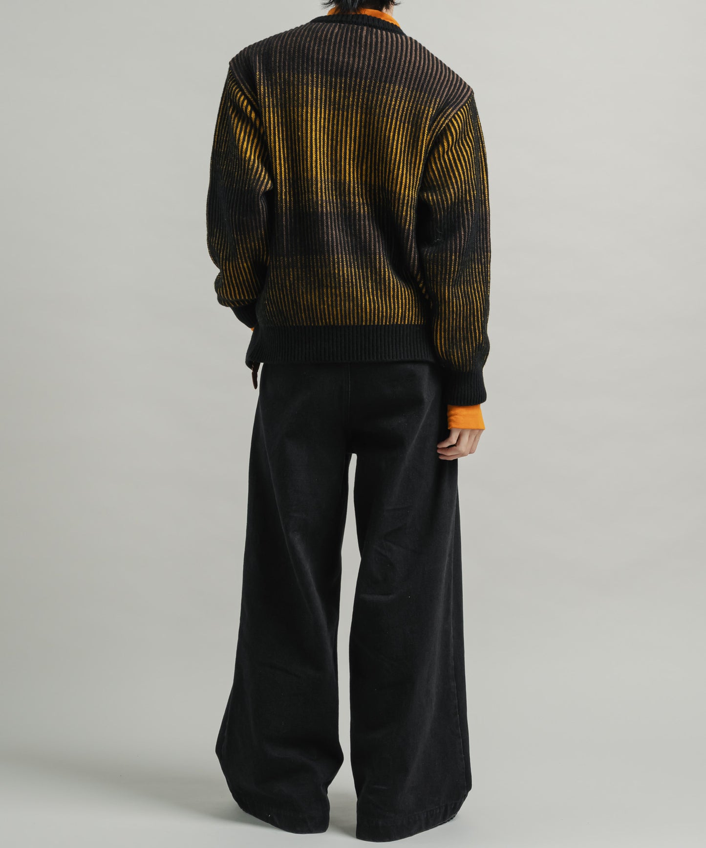 GRADATION ZIP CREW KNIT