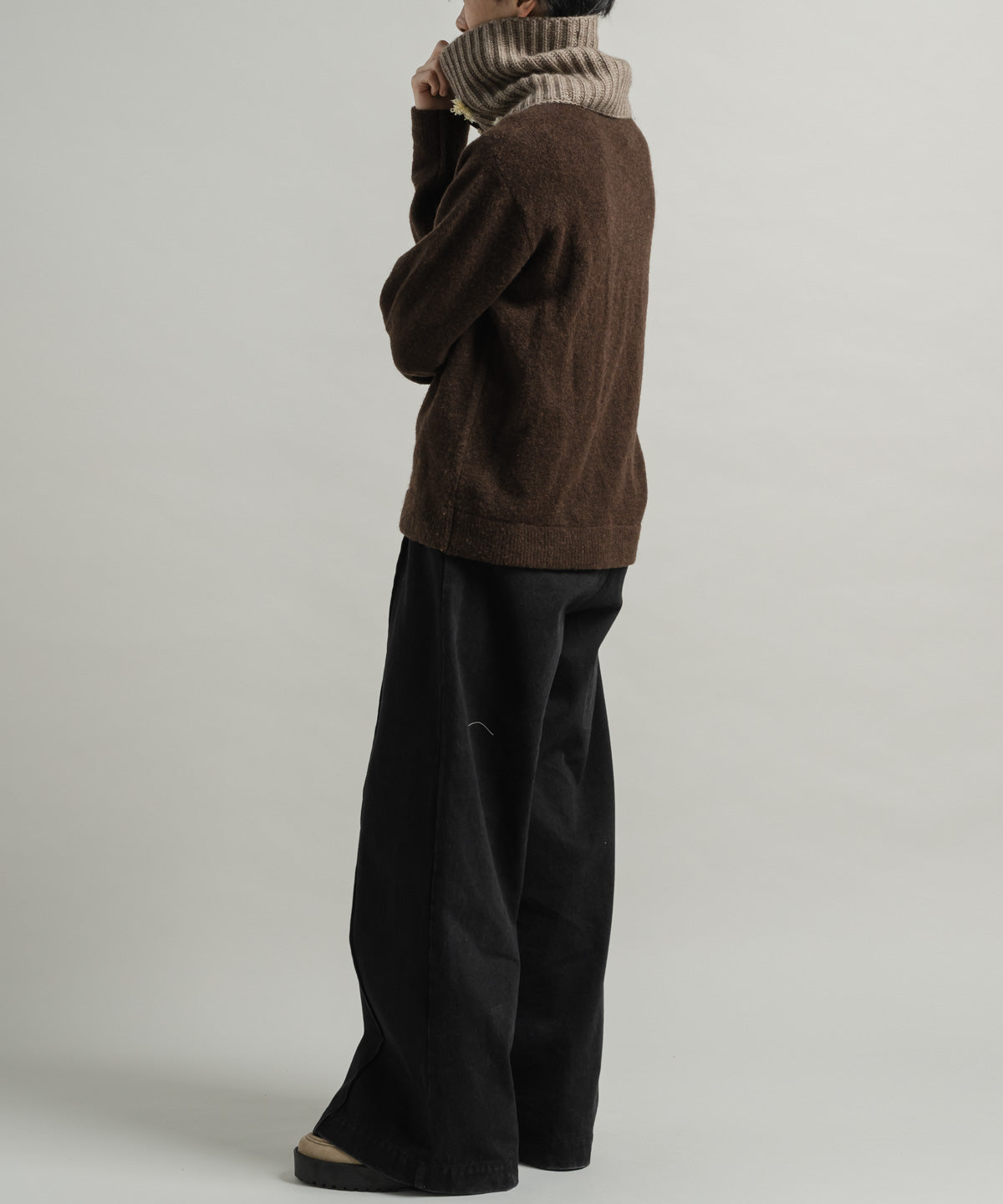 COMFORTBLENDYARNNECK ACCESSORY