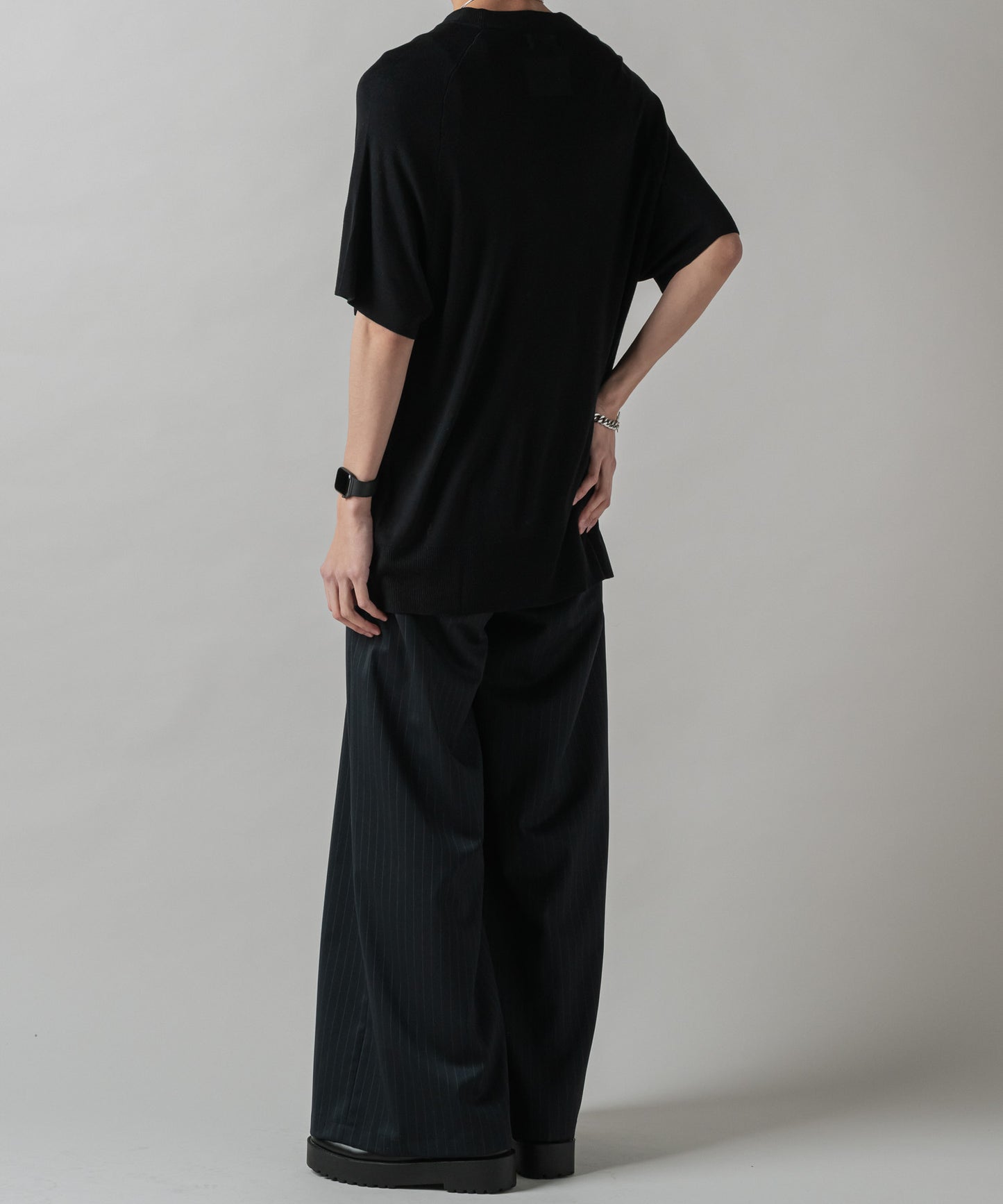 RAGLAN CREW NECK SS