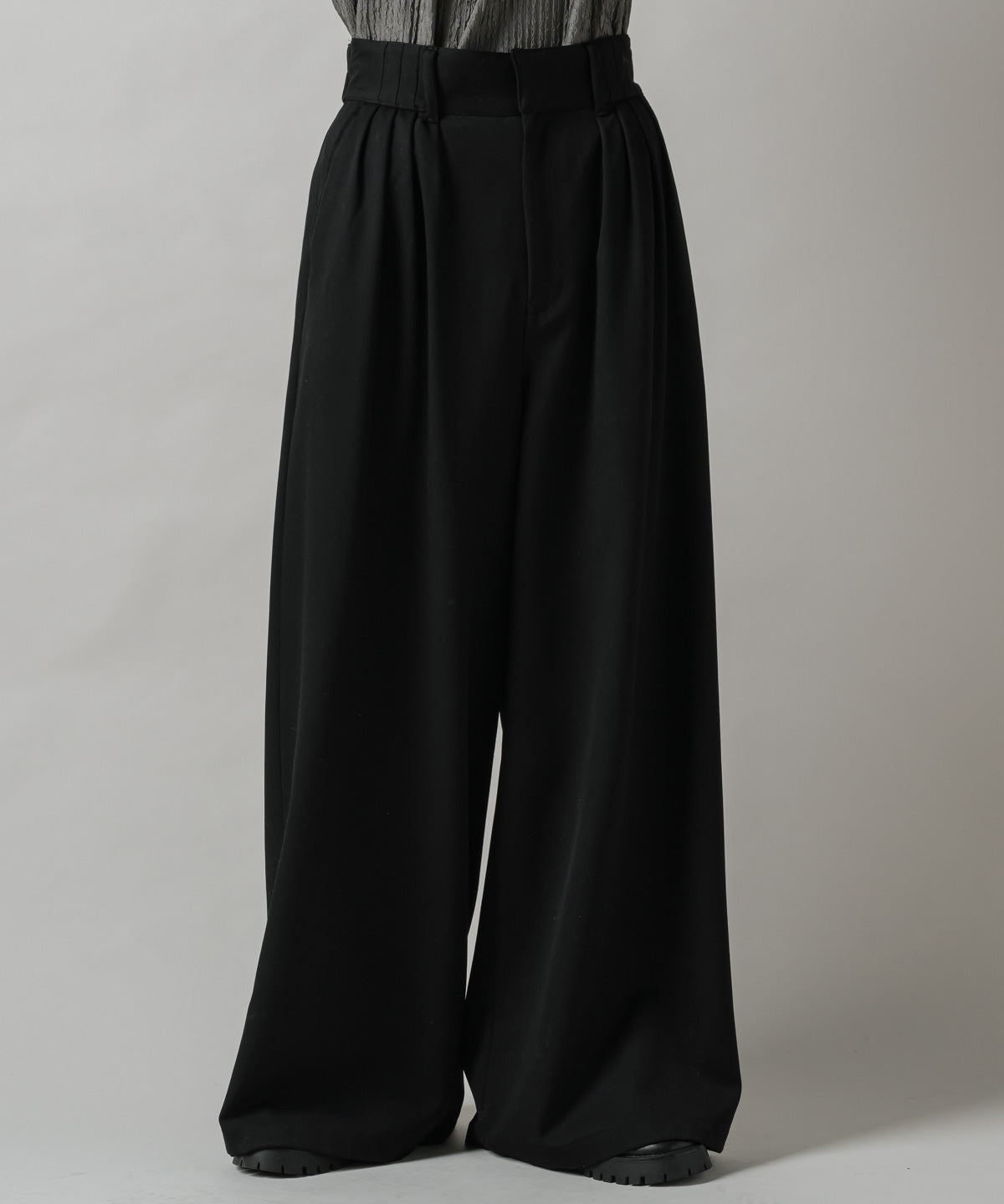 EXTREME WIDE EASY PANTS