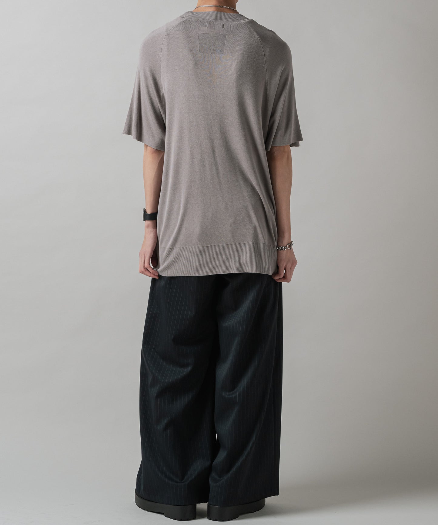 RAGLAN CREW NECK SS