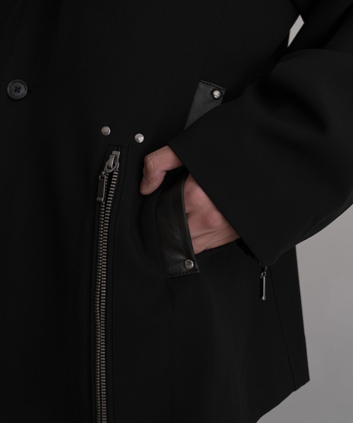 COLLARLESS ZIP JACKET