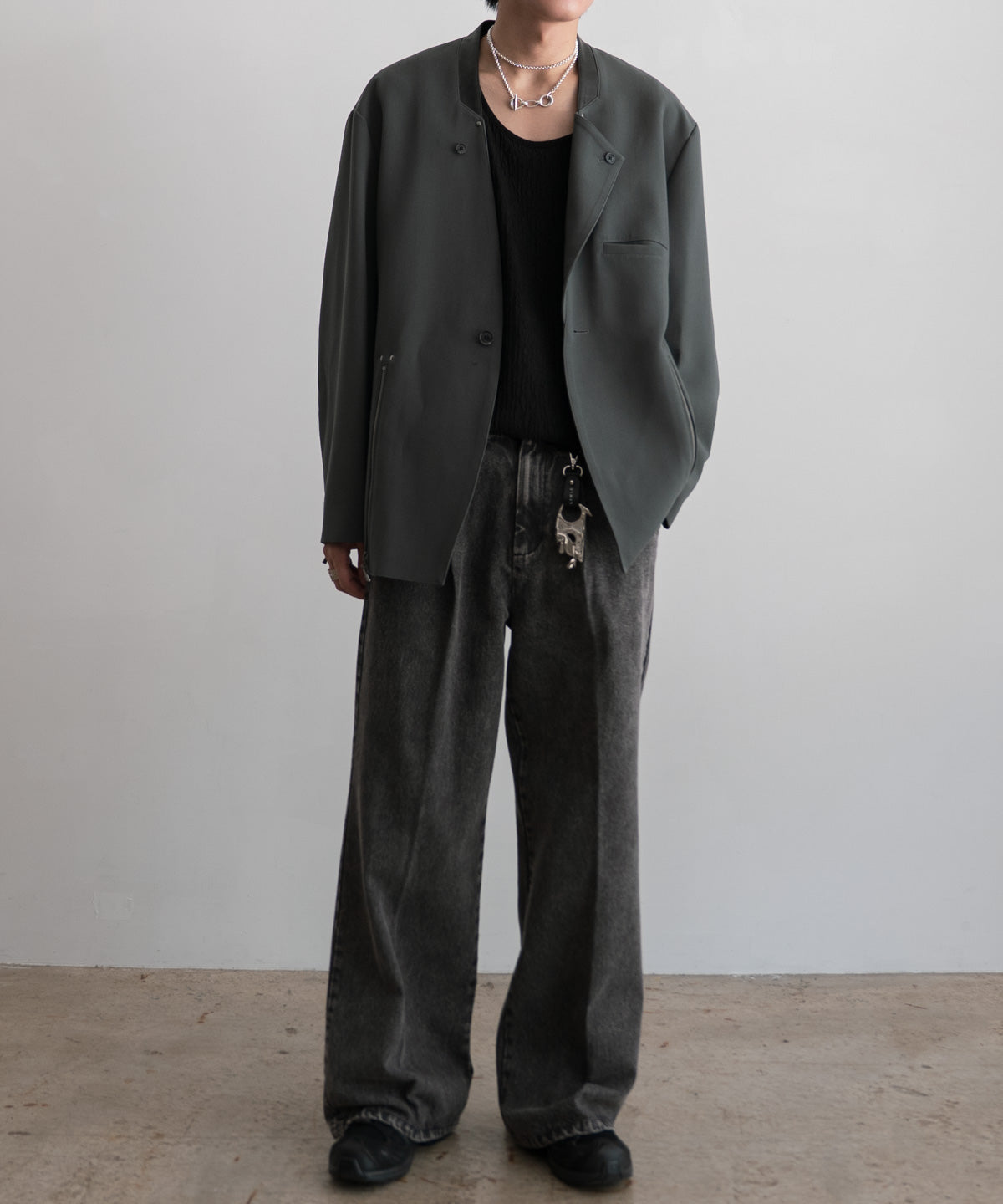 COLLARLESS ZIP JACKET