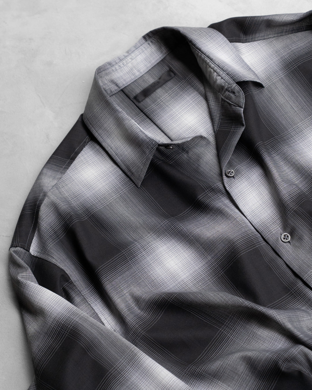 LIGHTWEIGHT OMBRE CHECK SHIRT