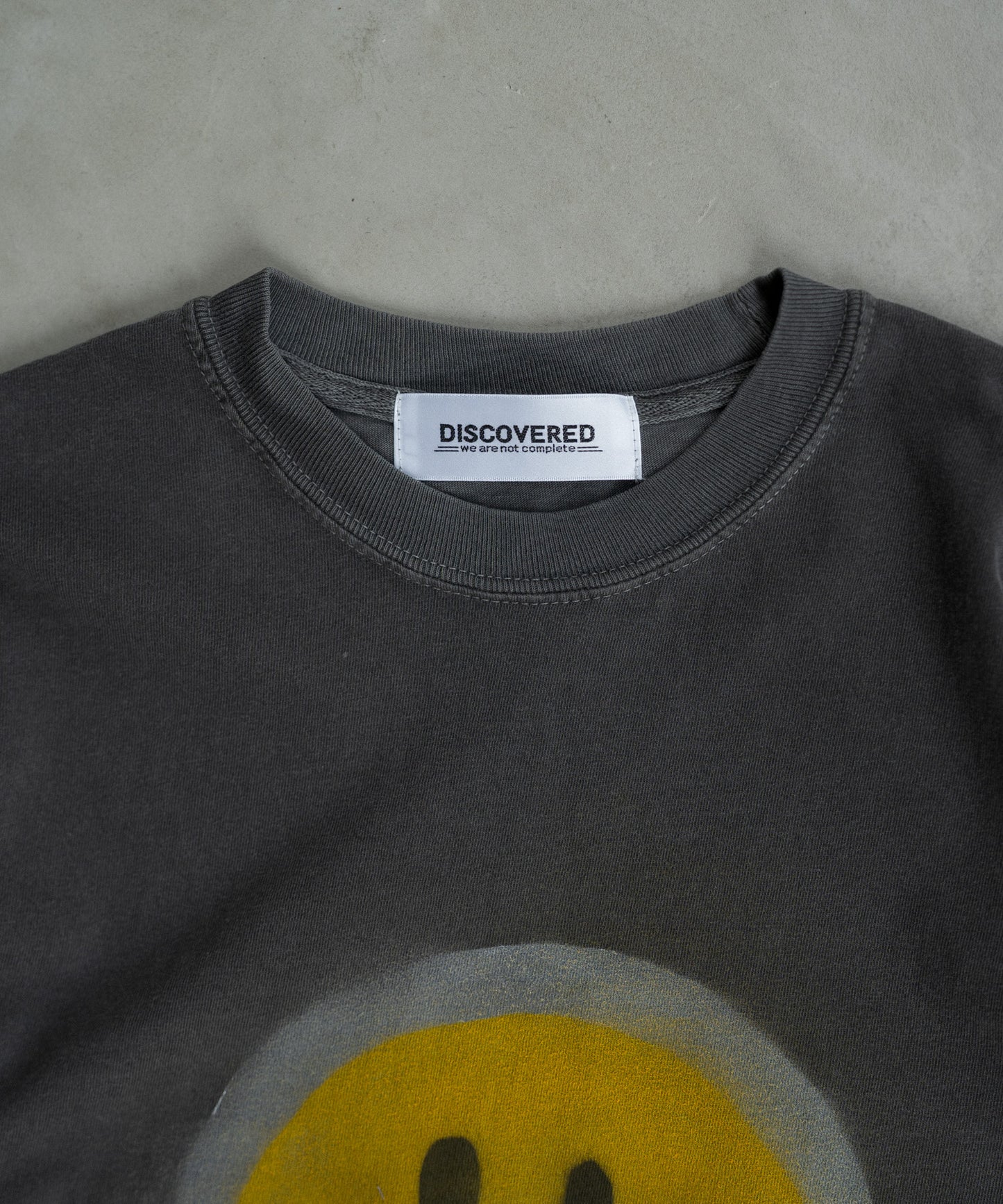 SMILE S/S TEE