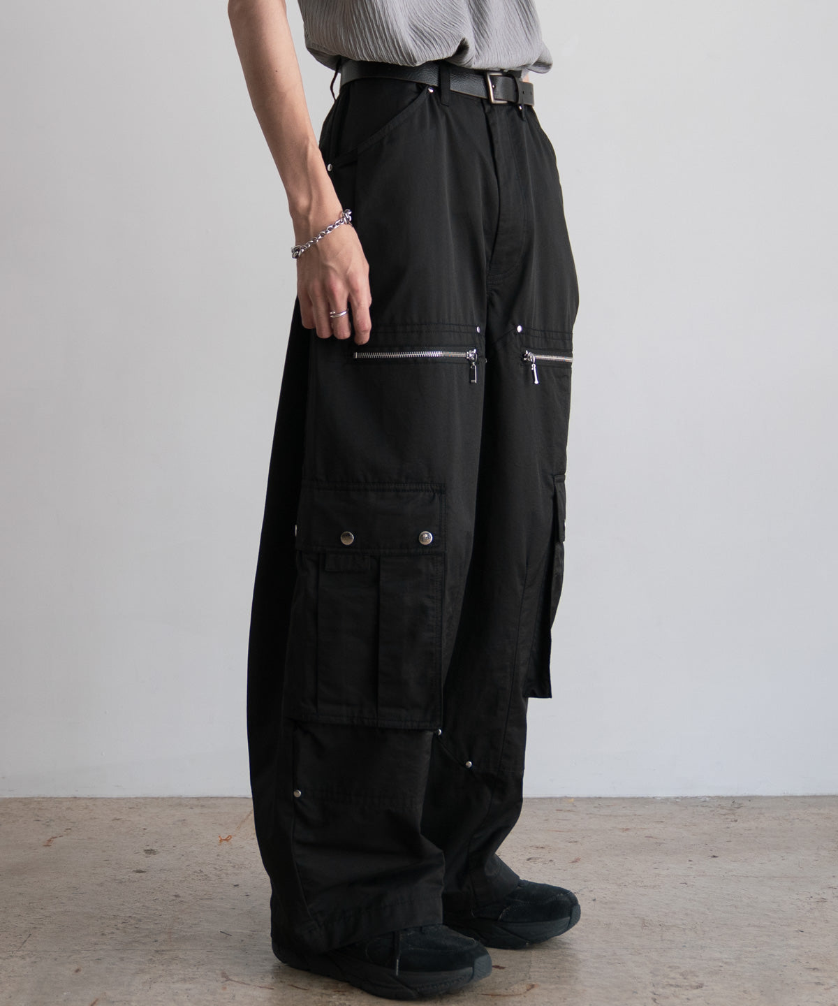NYLON CONSTRUCTIVE WIDE PANTS