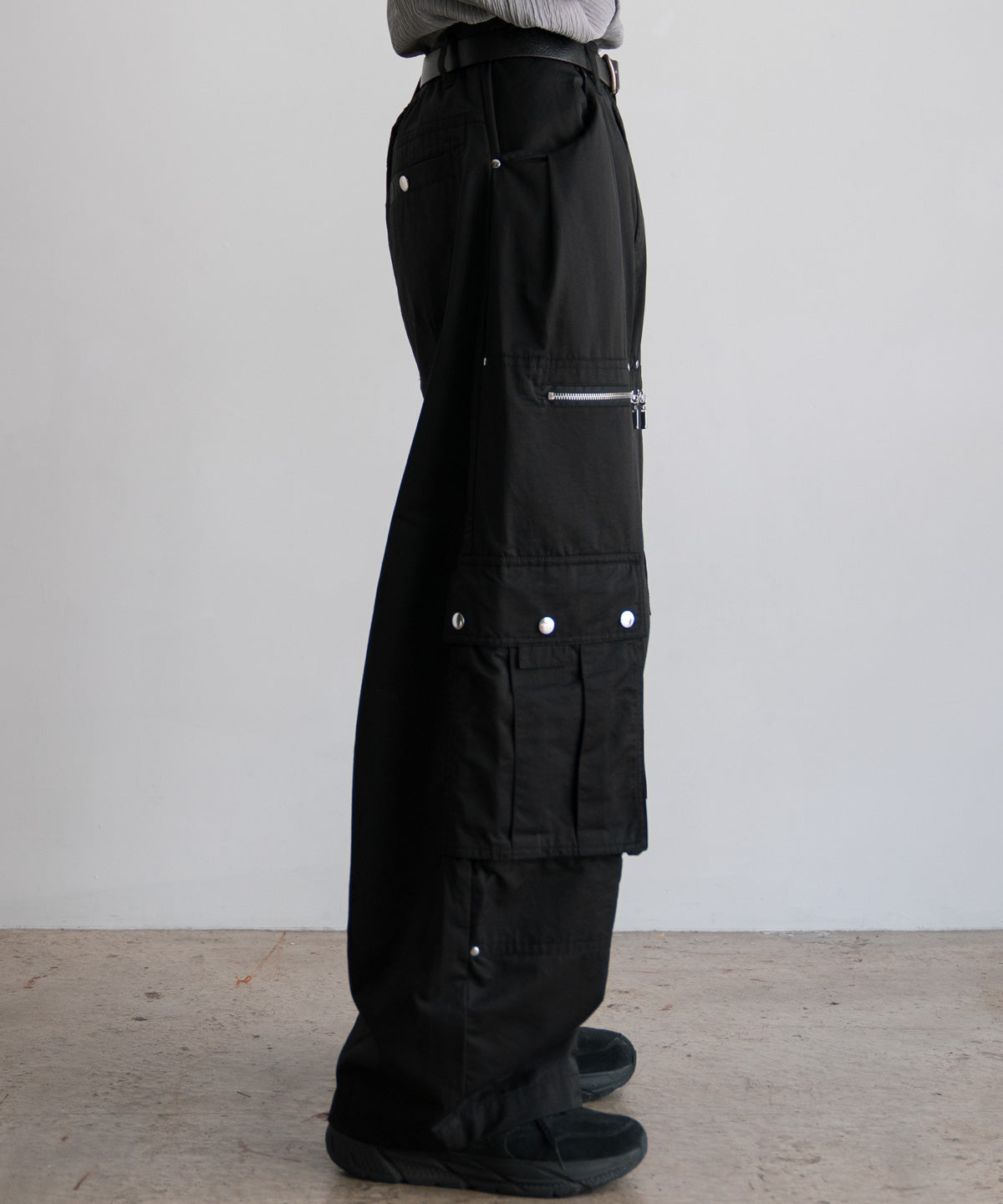 NYLON CONSTRUCTIVE WIDE PANTS