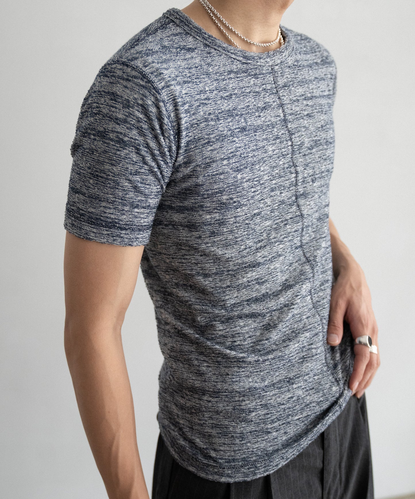 PILE SKIN TEE