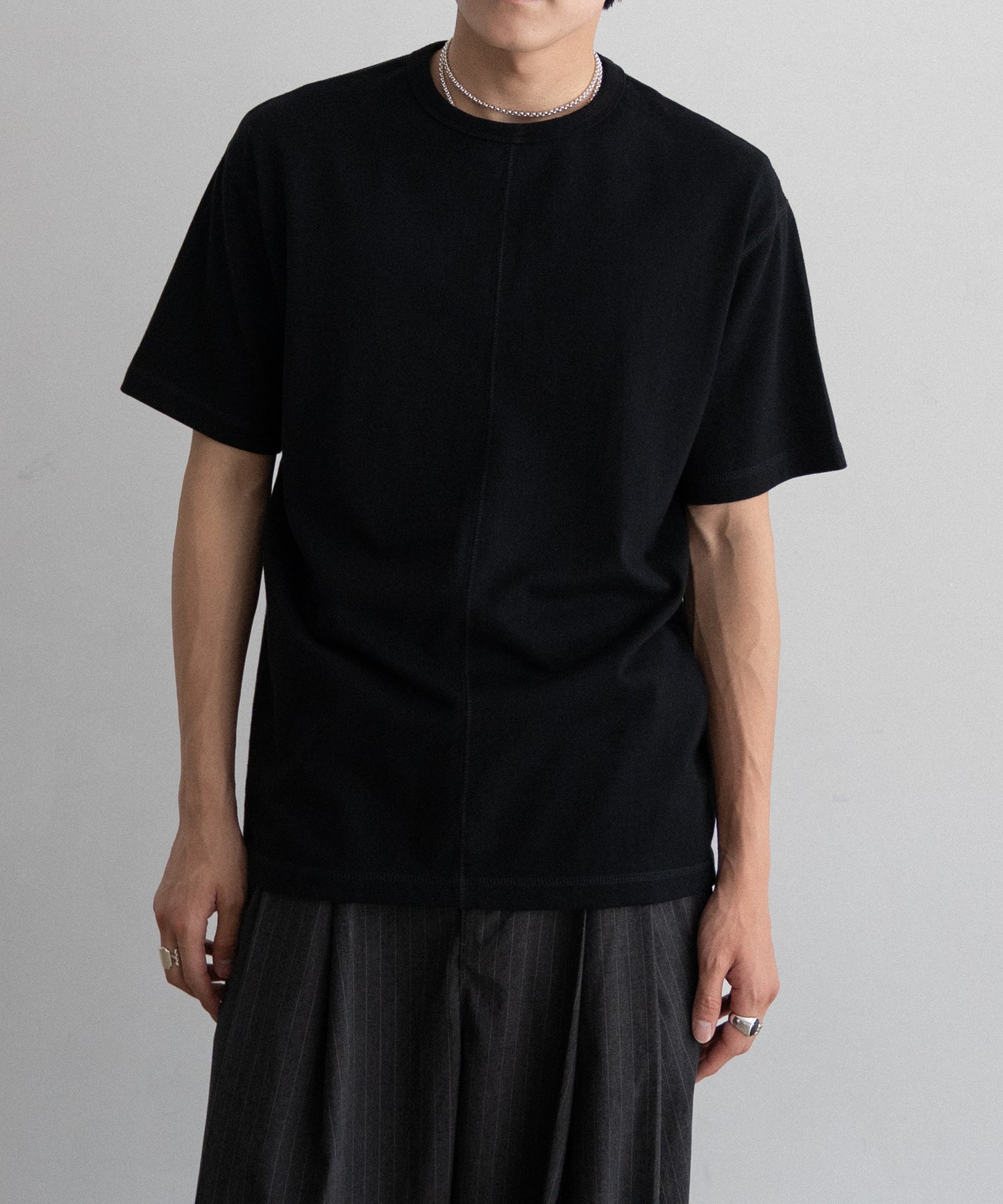 SIGNATURE TEE