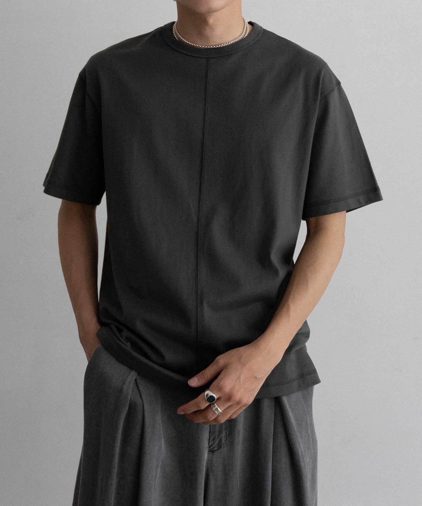 SIGNATURE TEE
