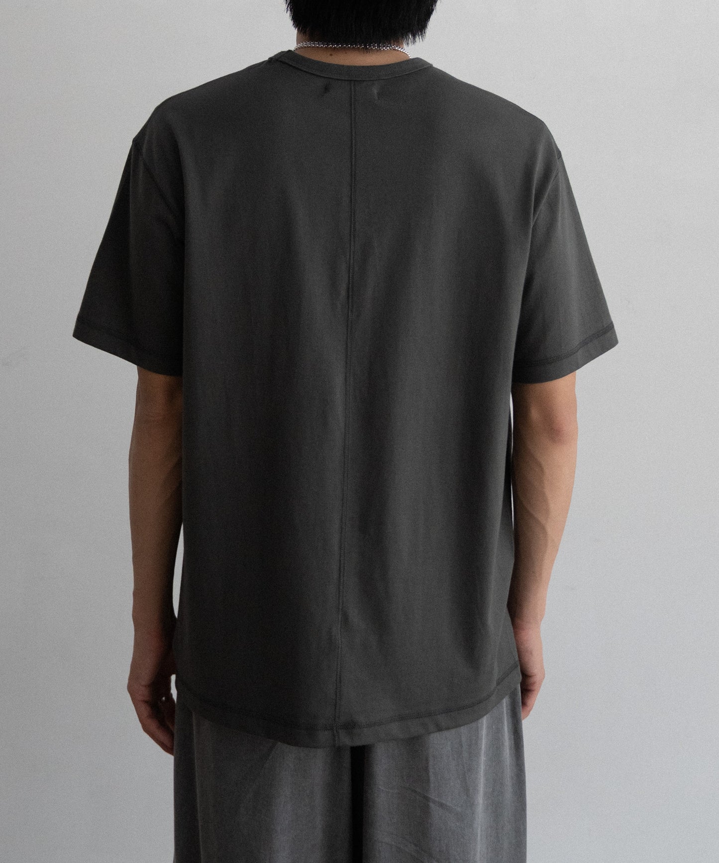 SIGNATURE TEE