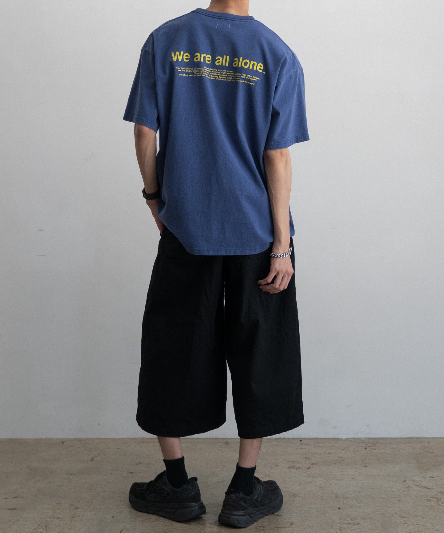 LOOSE FIT PRINT TEE :  WE ARE ALL ALONE