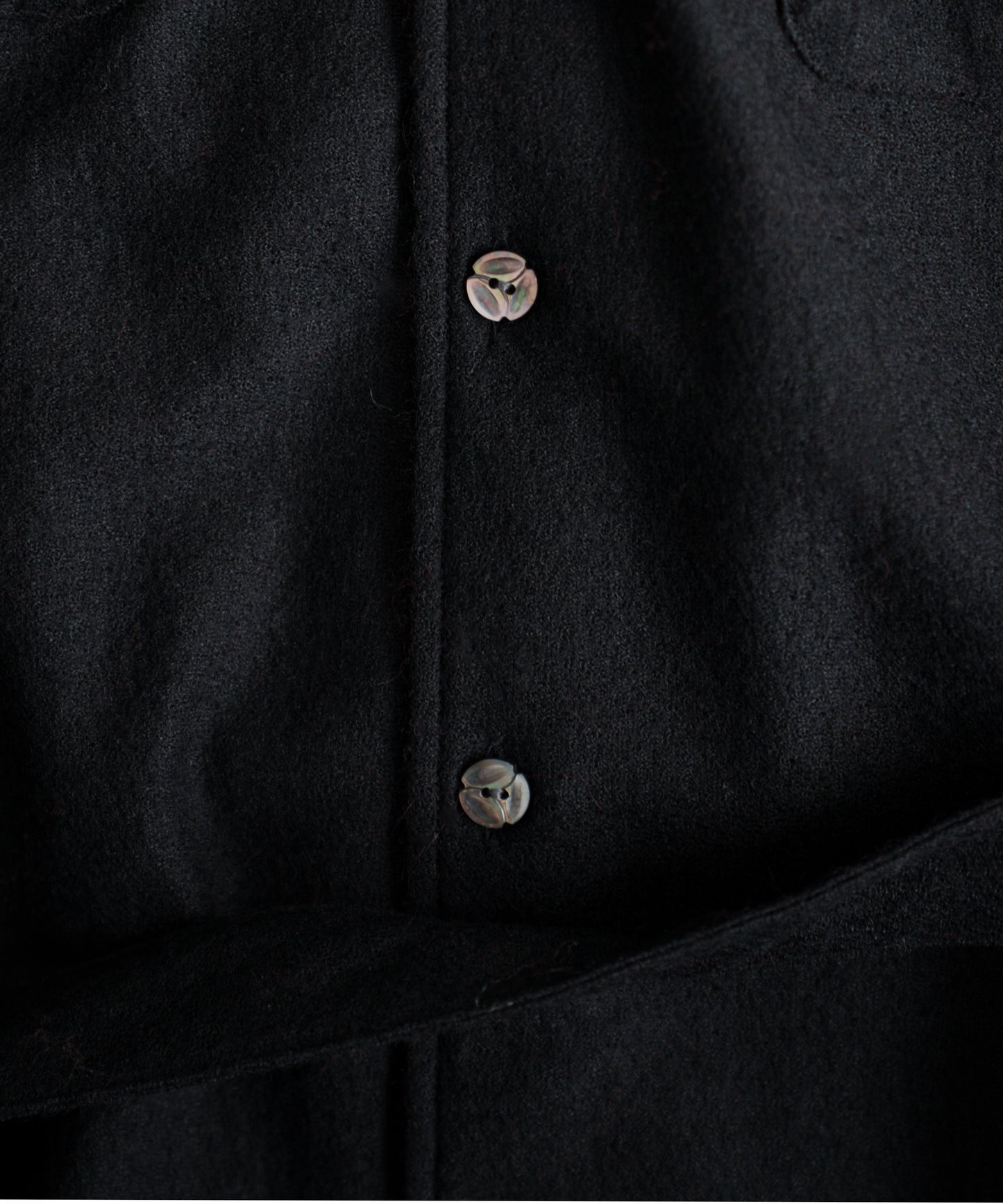 ROBE SHIRTS
