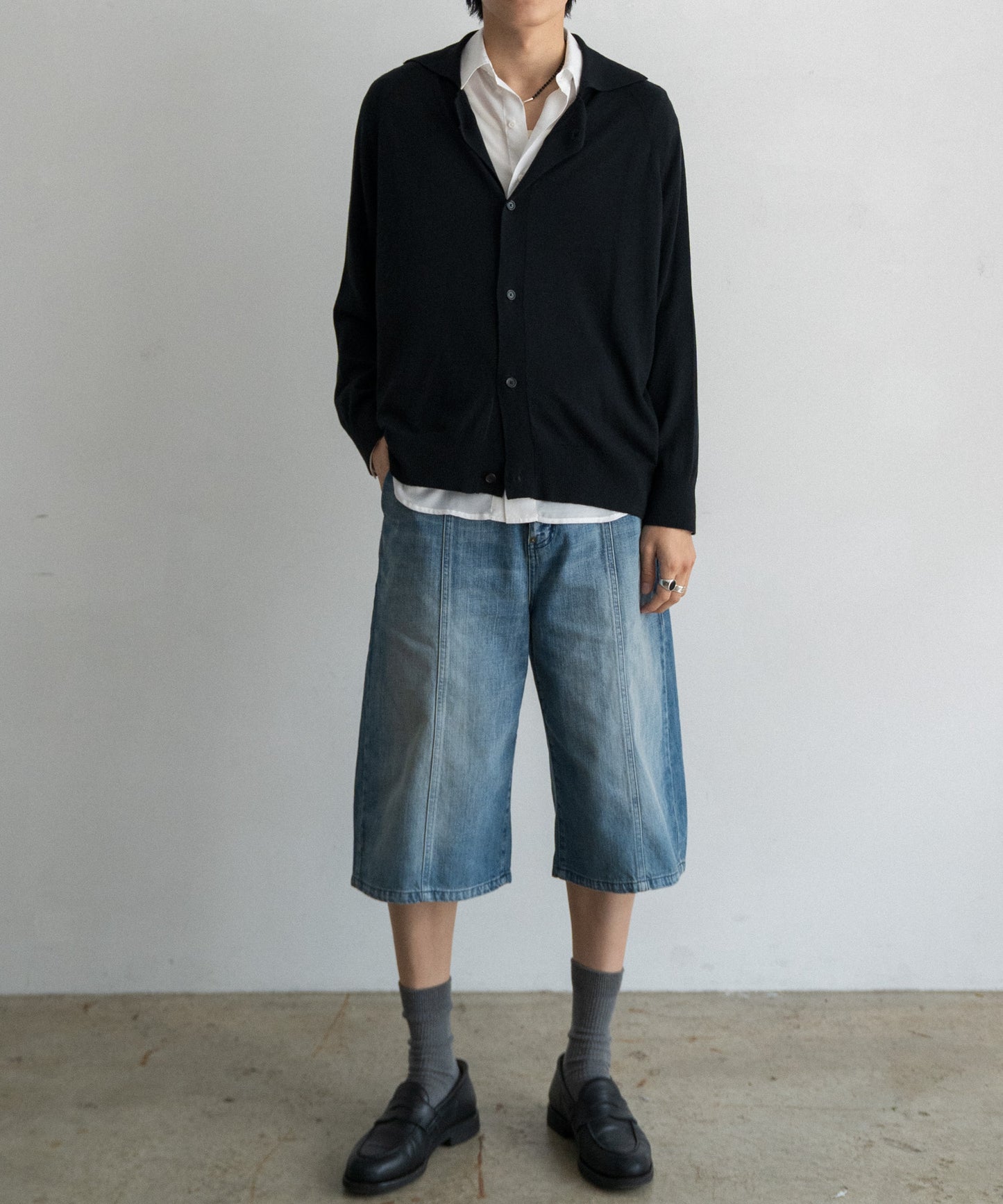 DENIM HALF SHORTS