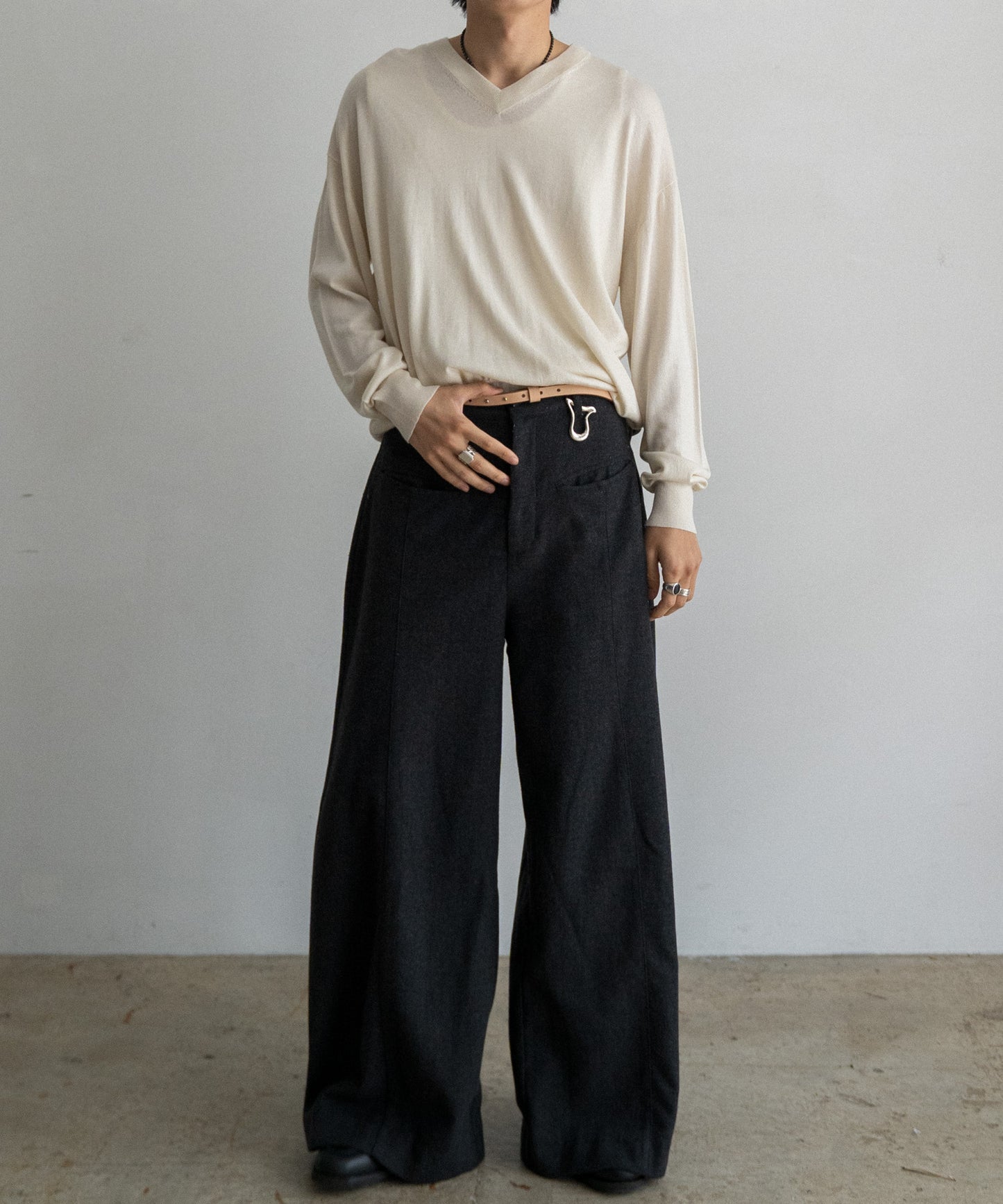 SILKxCASHMERE V-NECK KNIT
