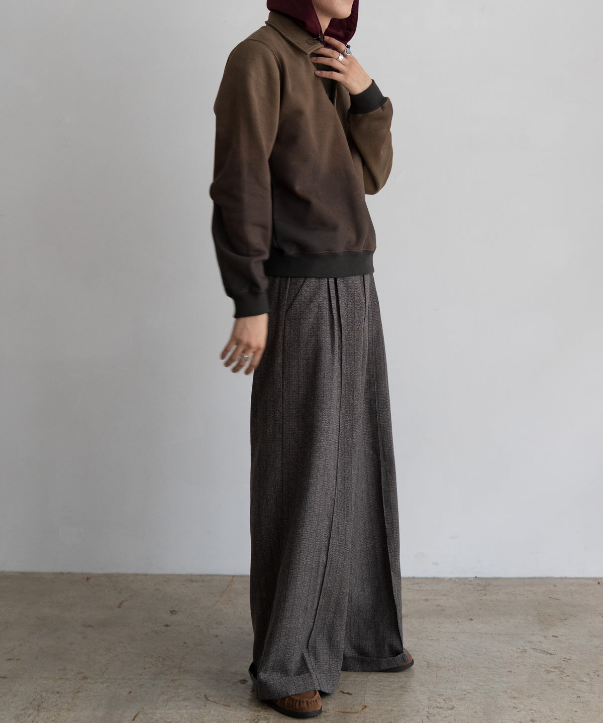 GRADATION HOODED POLO SWEATER