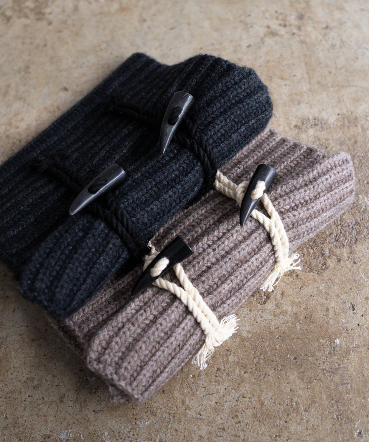 COMFORTBLENDYARNNECK ACCESSORY