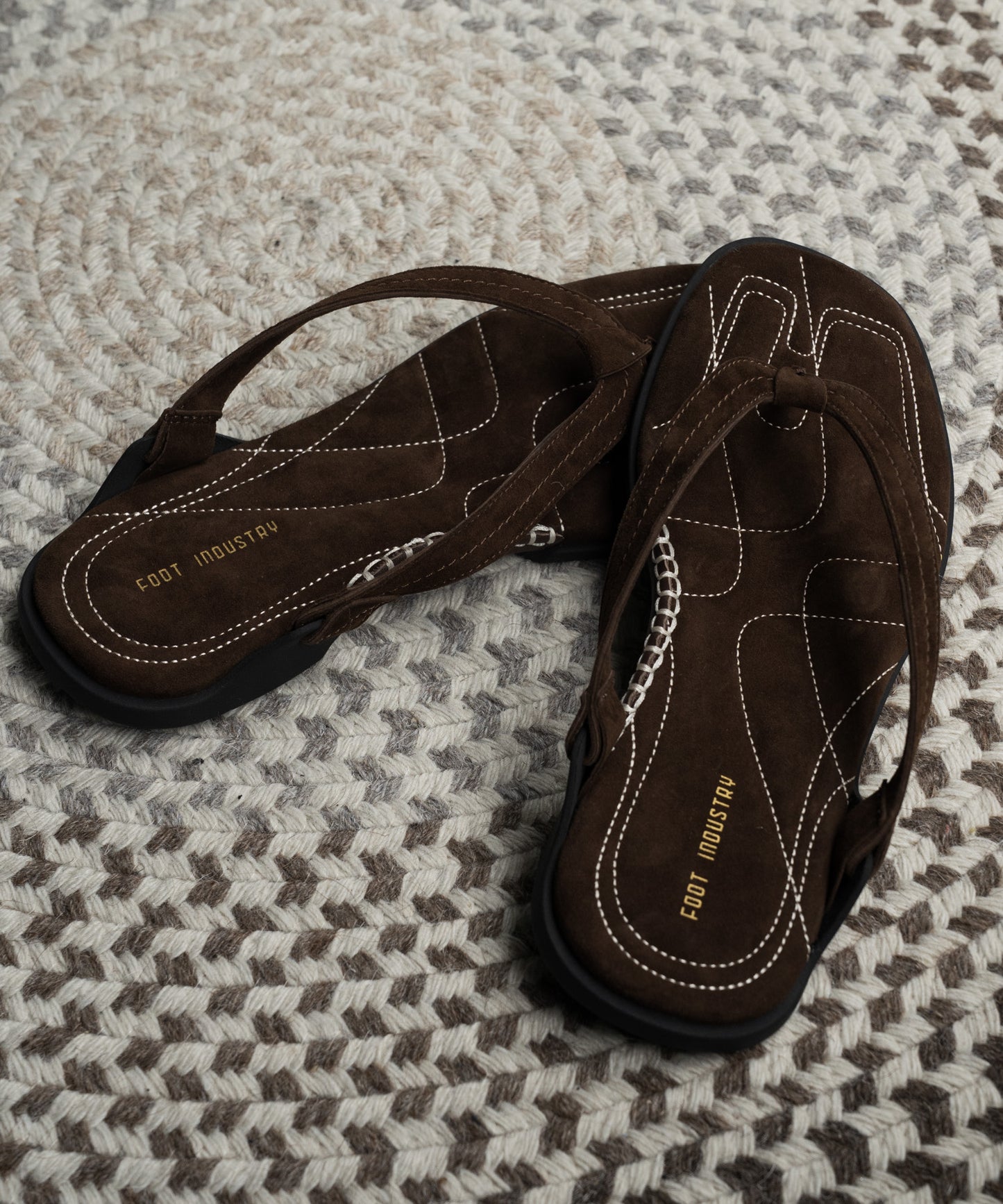 LEATHER SANDAL