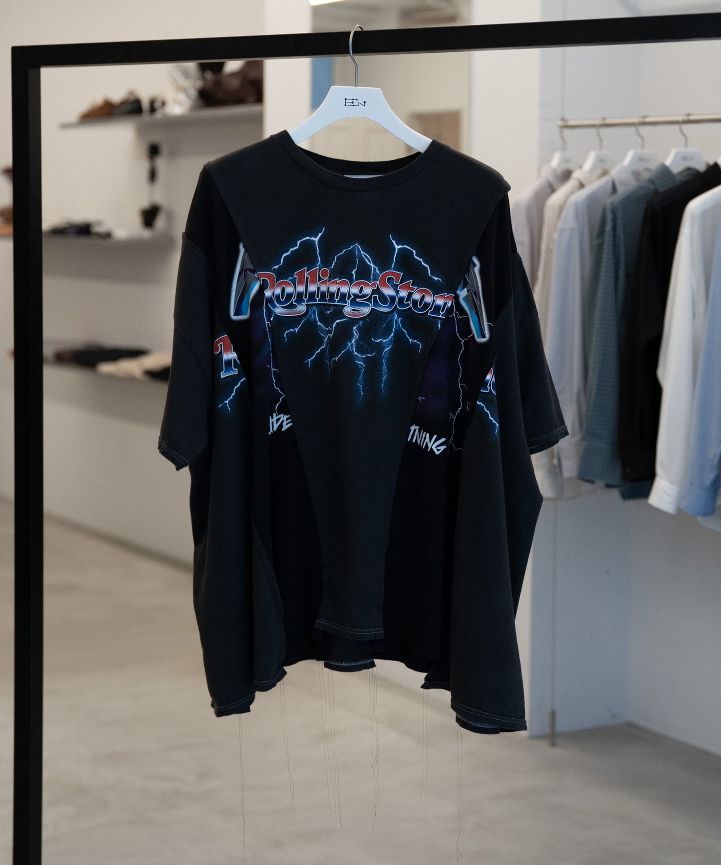 Wide Band Tee