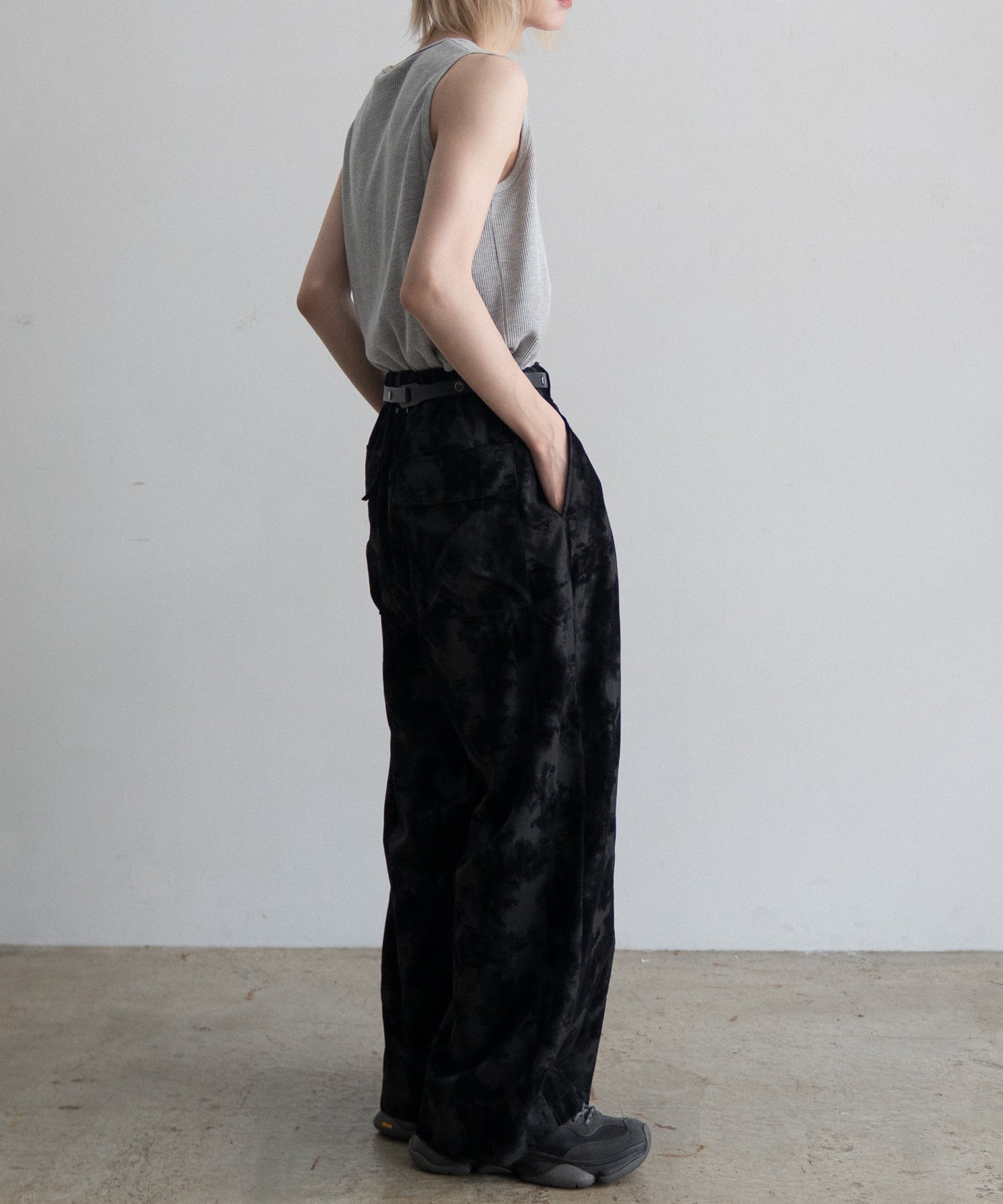 FLOCKY PRINT BAGGY PANTS
