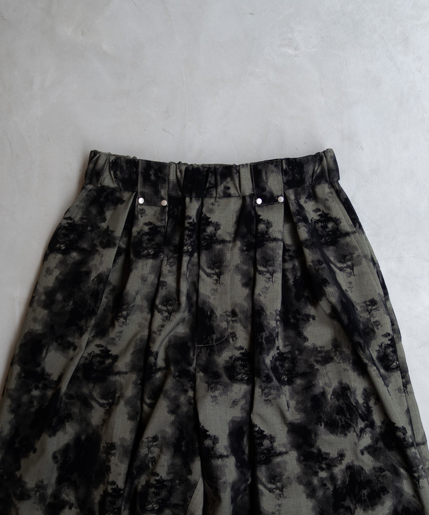 FLOCKY PRINT BAGGY PANTS