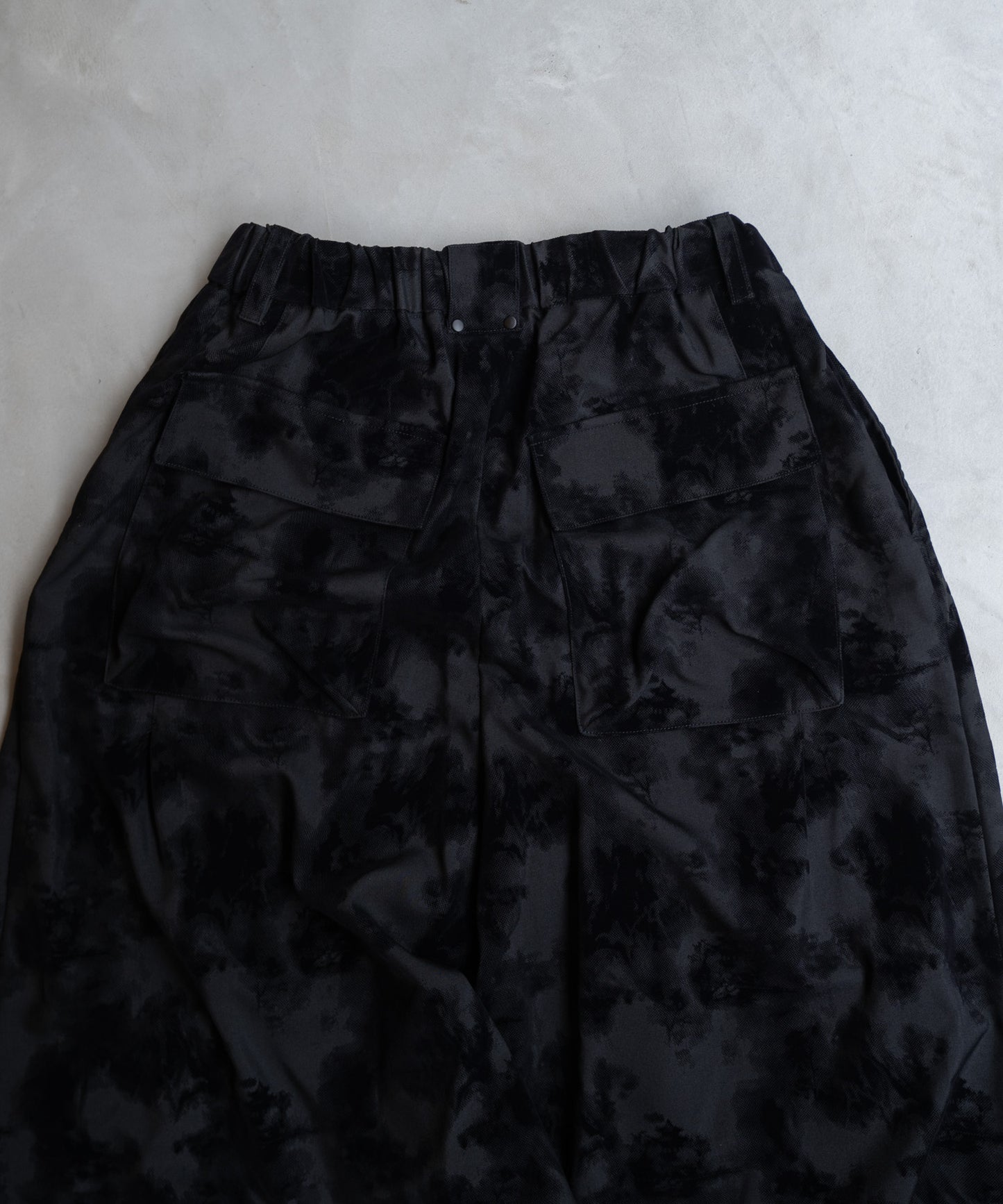 FLOCKY PRINT BAGGY PANTS
