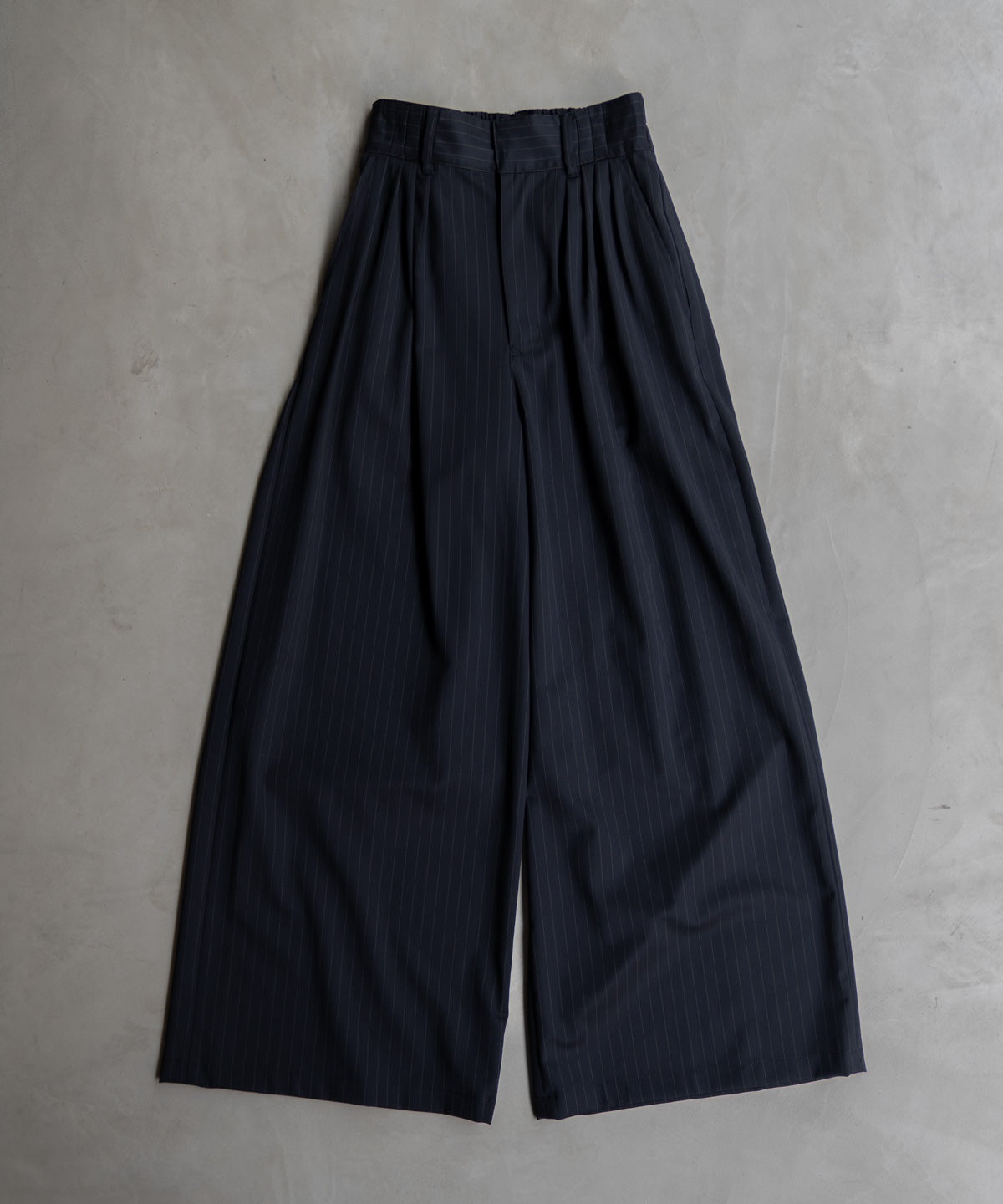 EXTREME WIDE EASY PANTS