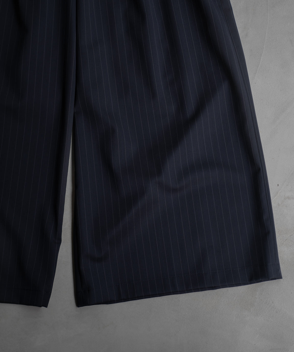 EXTREME WIDE EASY PANTS