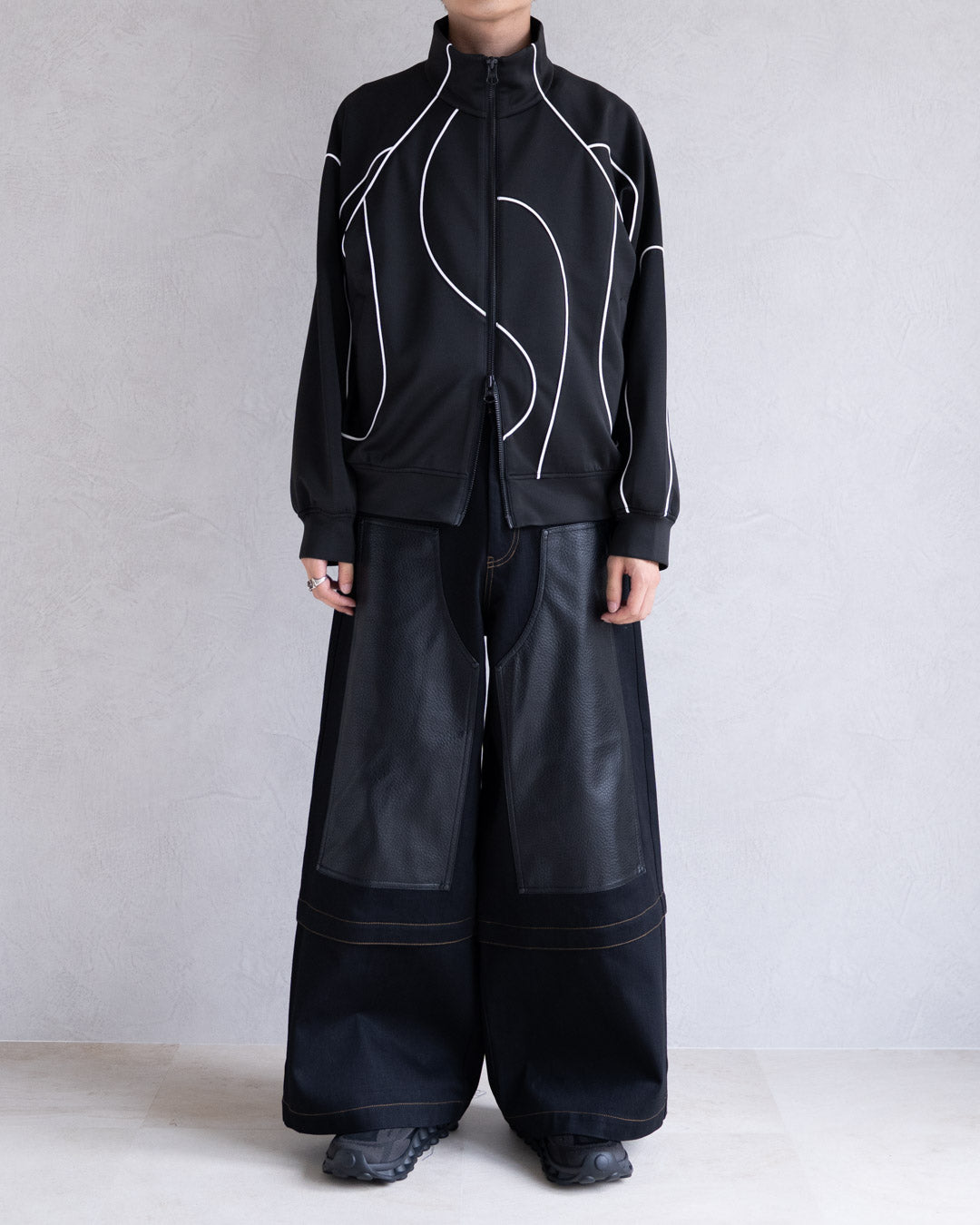 DISTORT PIPING TRACK JACKET