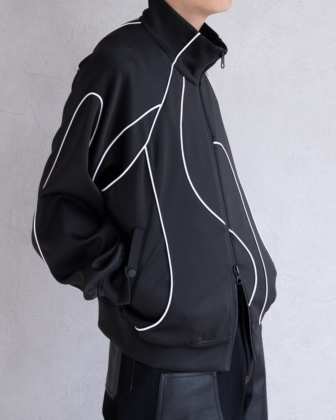 DISTORT PIPING TRACK JACKET