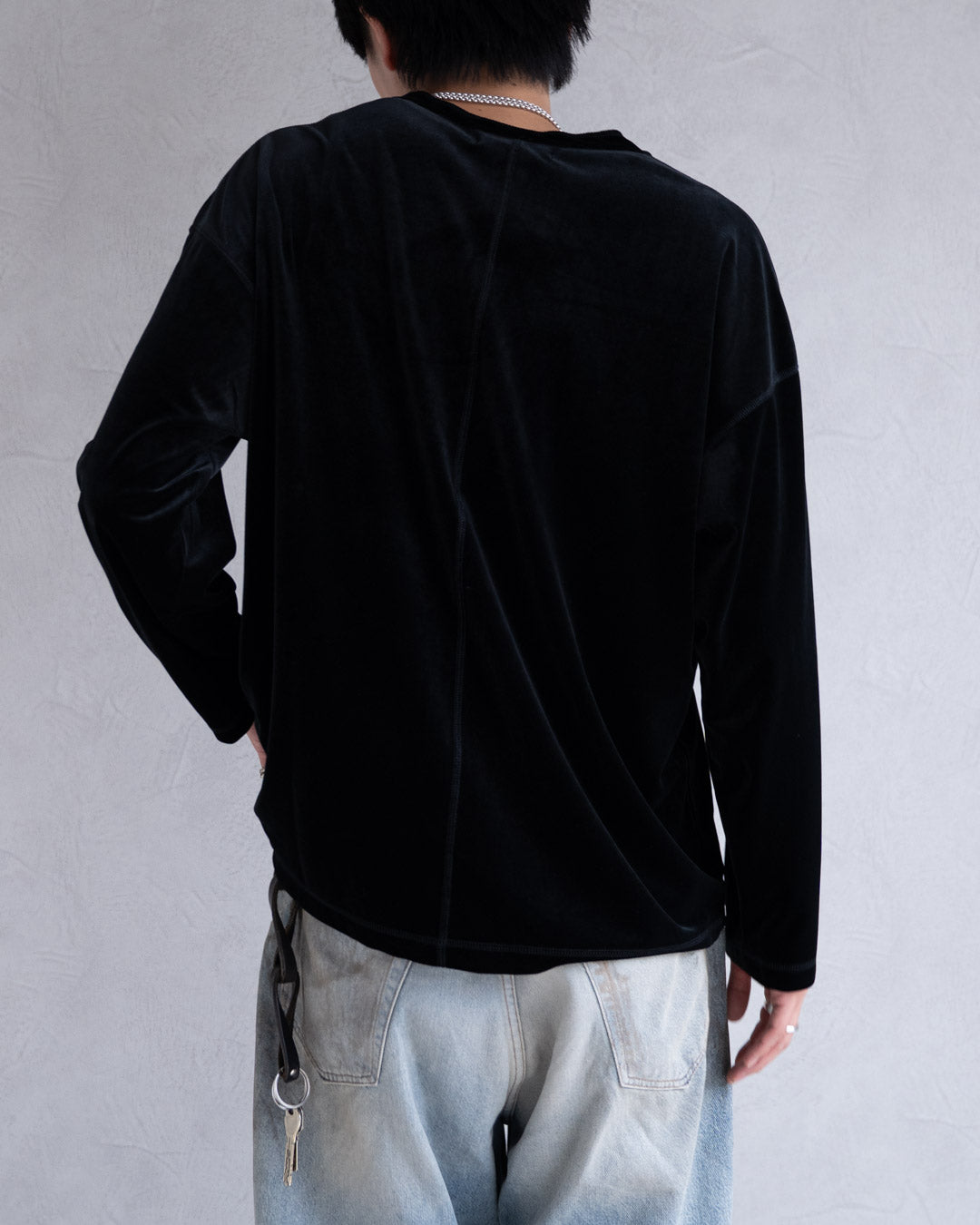 LUSH VELOUR HENLEY LS