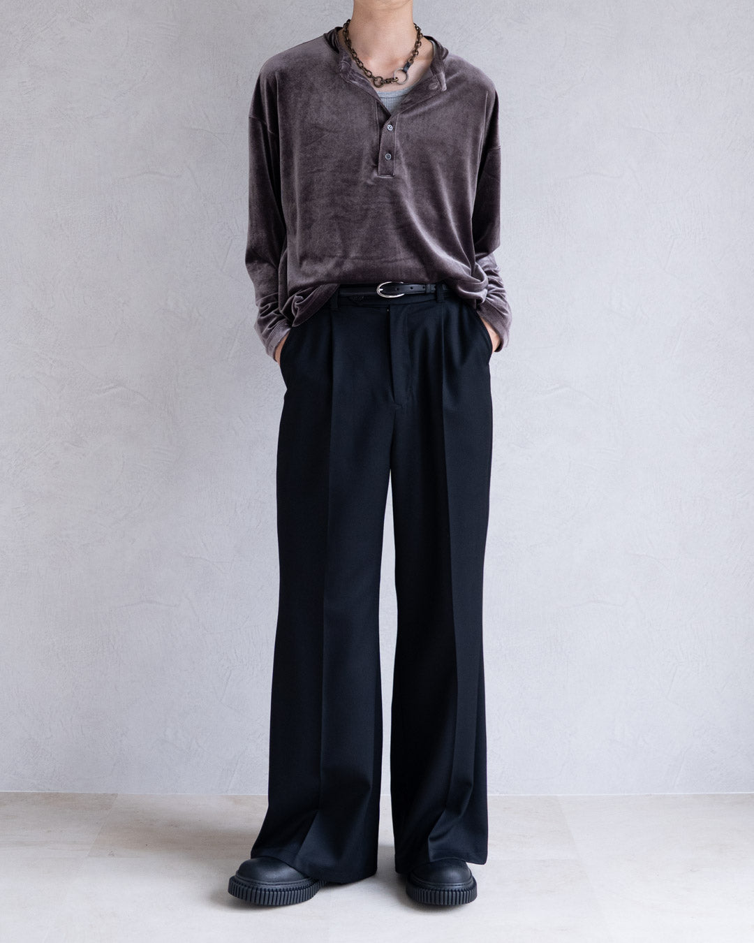LUSH VELOUR HENLEY LS