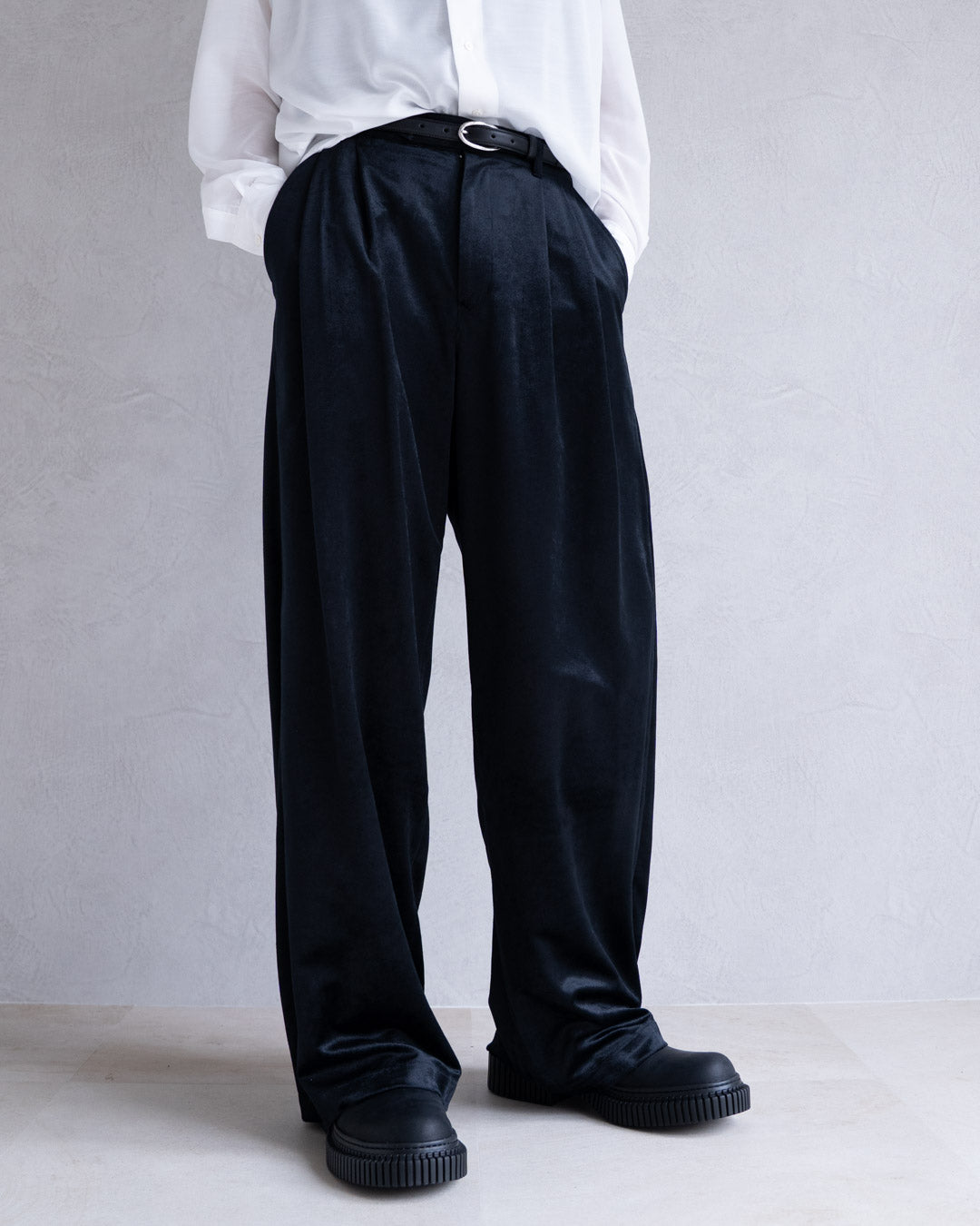 SOFT VELOUR WIDE PANTS