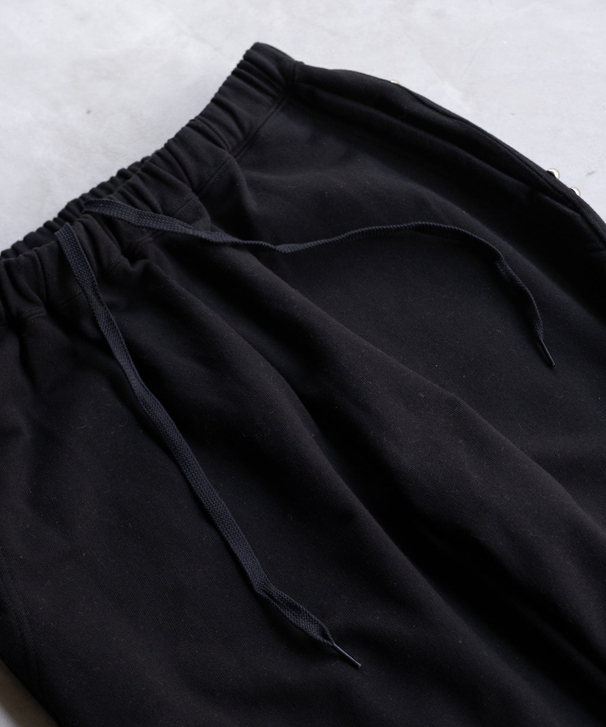 FLOWER RAMPONI SWEAT PANTS