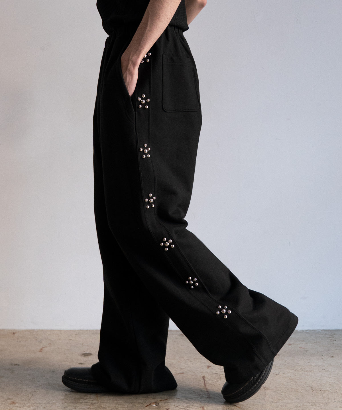 FLOWER RAMPONI SWEAT PANTS