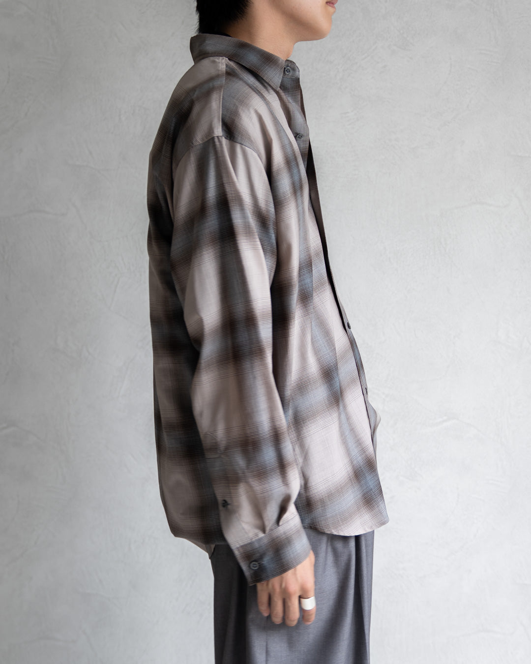 LIGHTWEIGHT OMBRE CHECK SHIRT