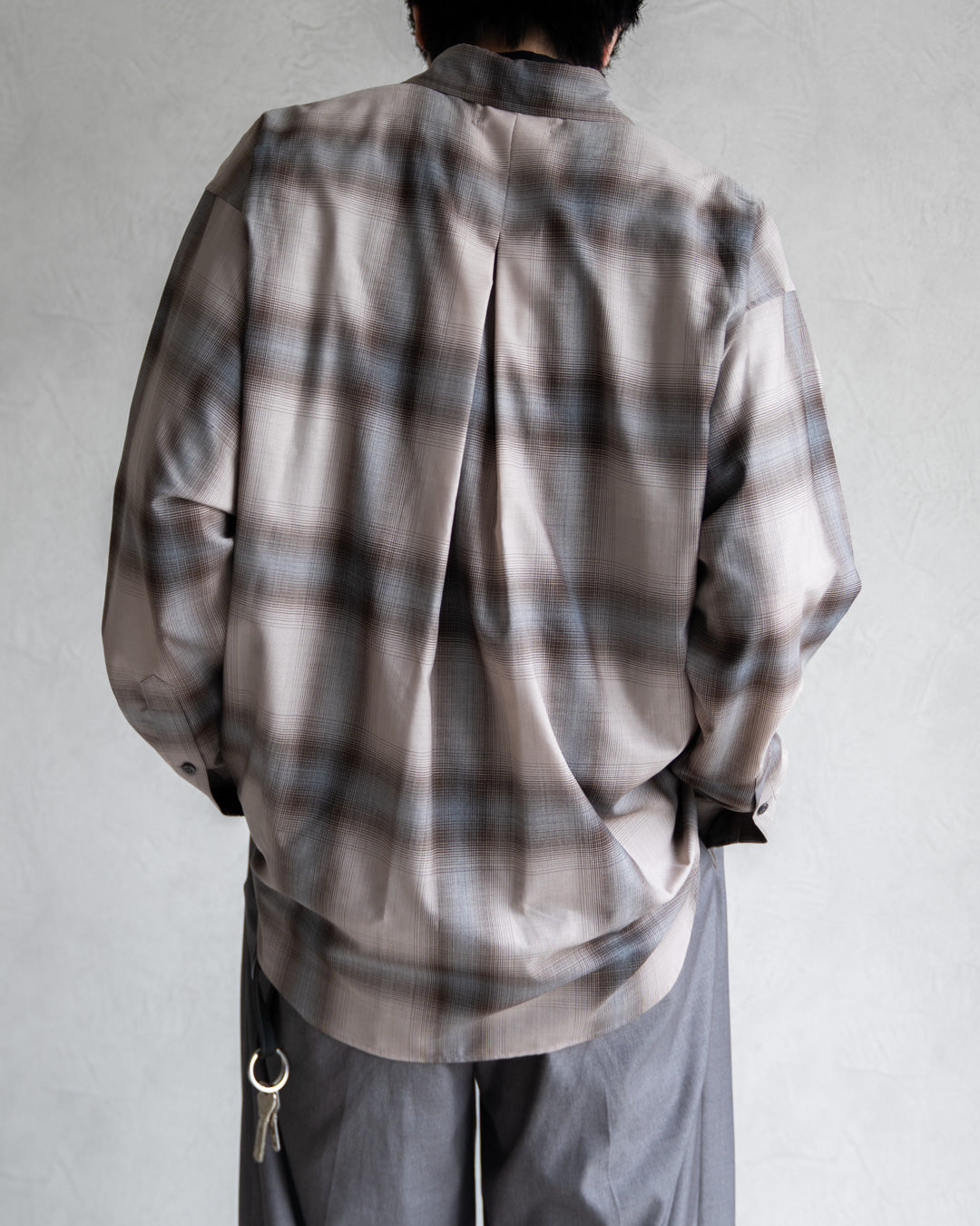 LIGHTWEIGHT OMBRE CHECK SHIRT