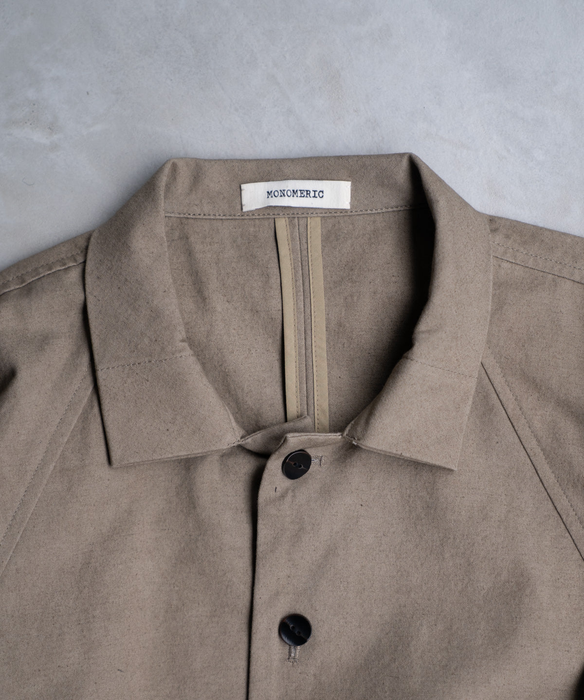 ショートブルゾン