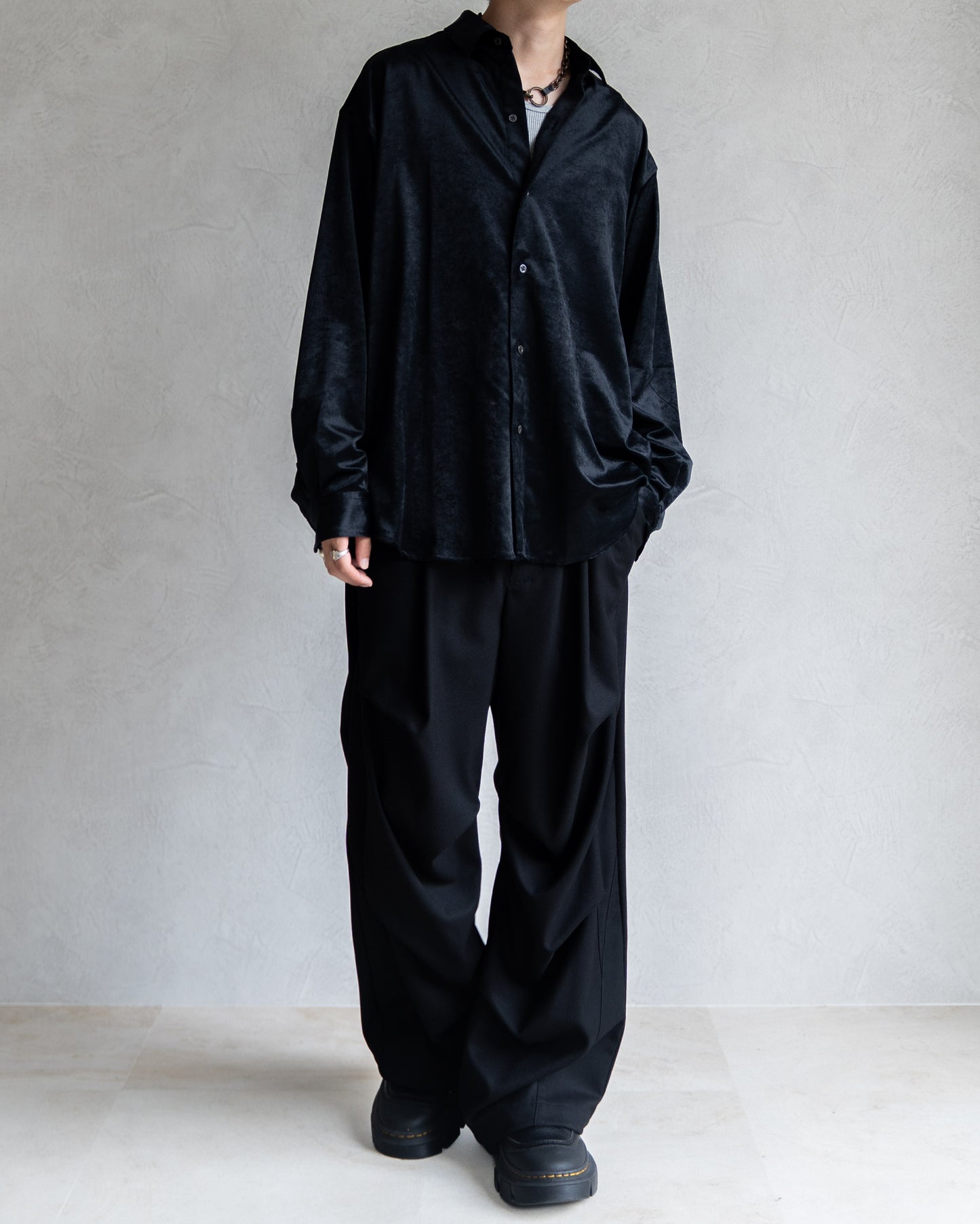 SOFT VELOUR SHIRT